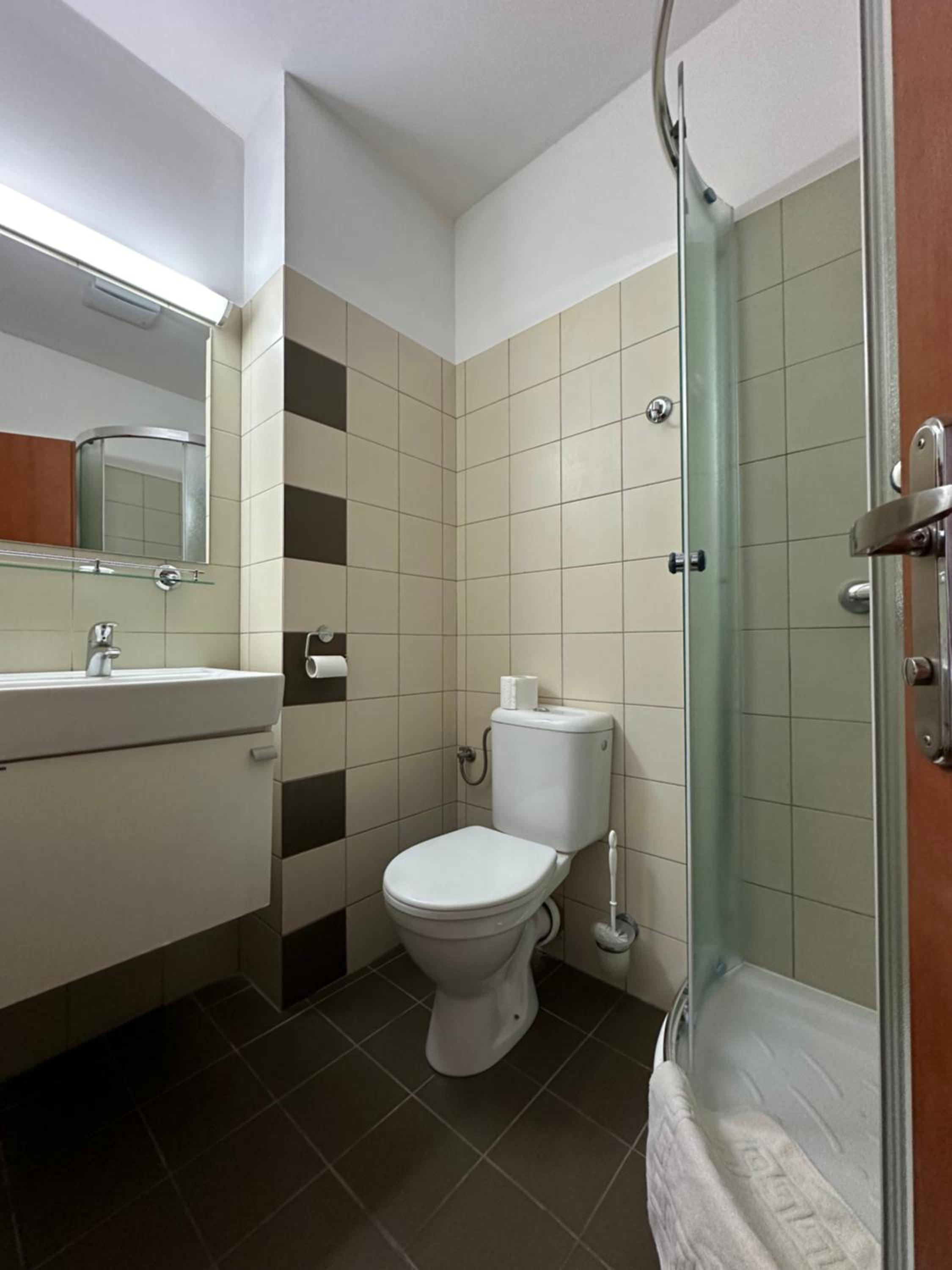 Single Room photo 3