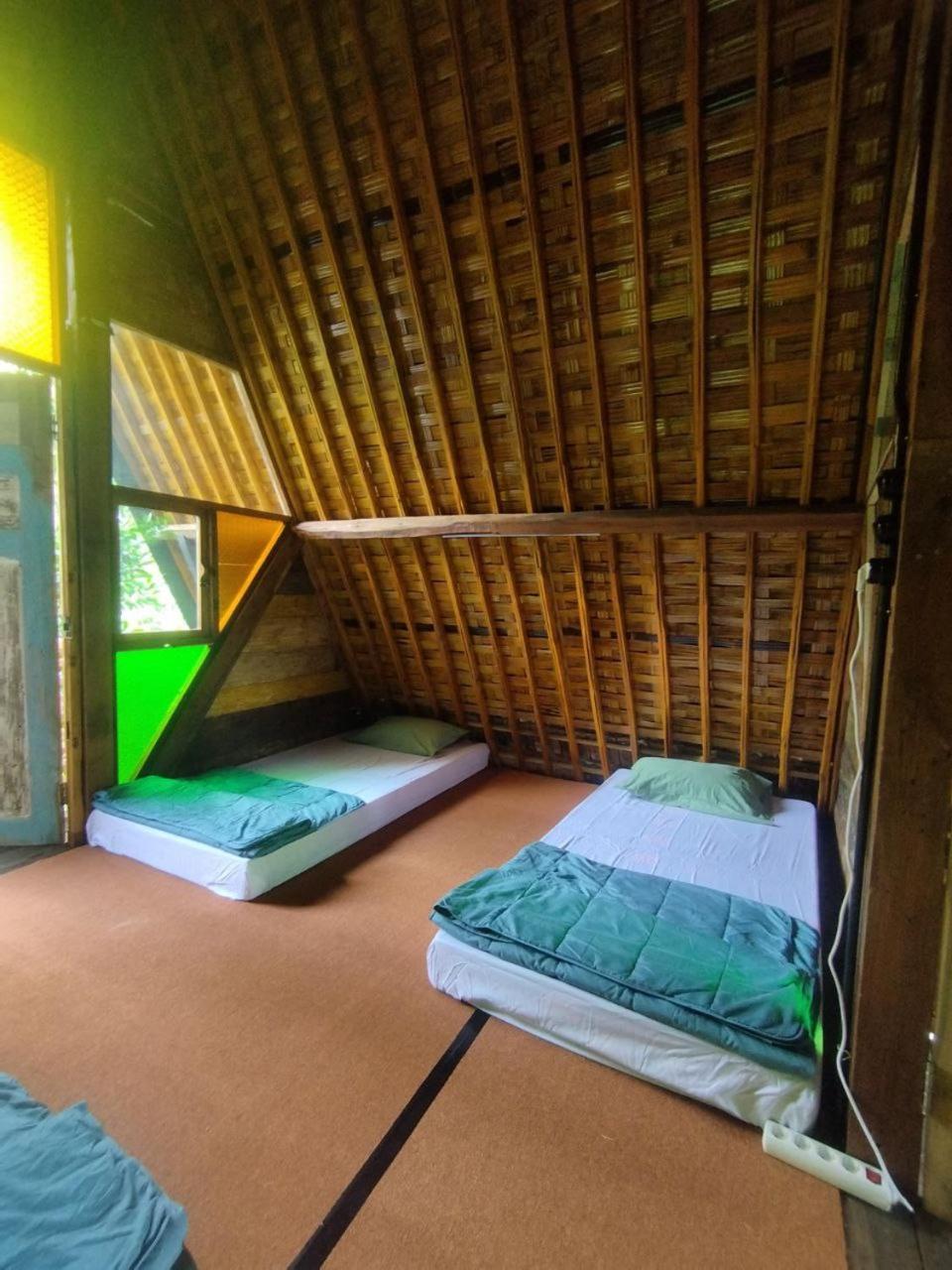 Villa - Photo 1