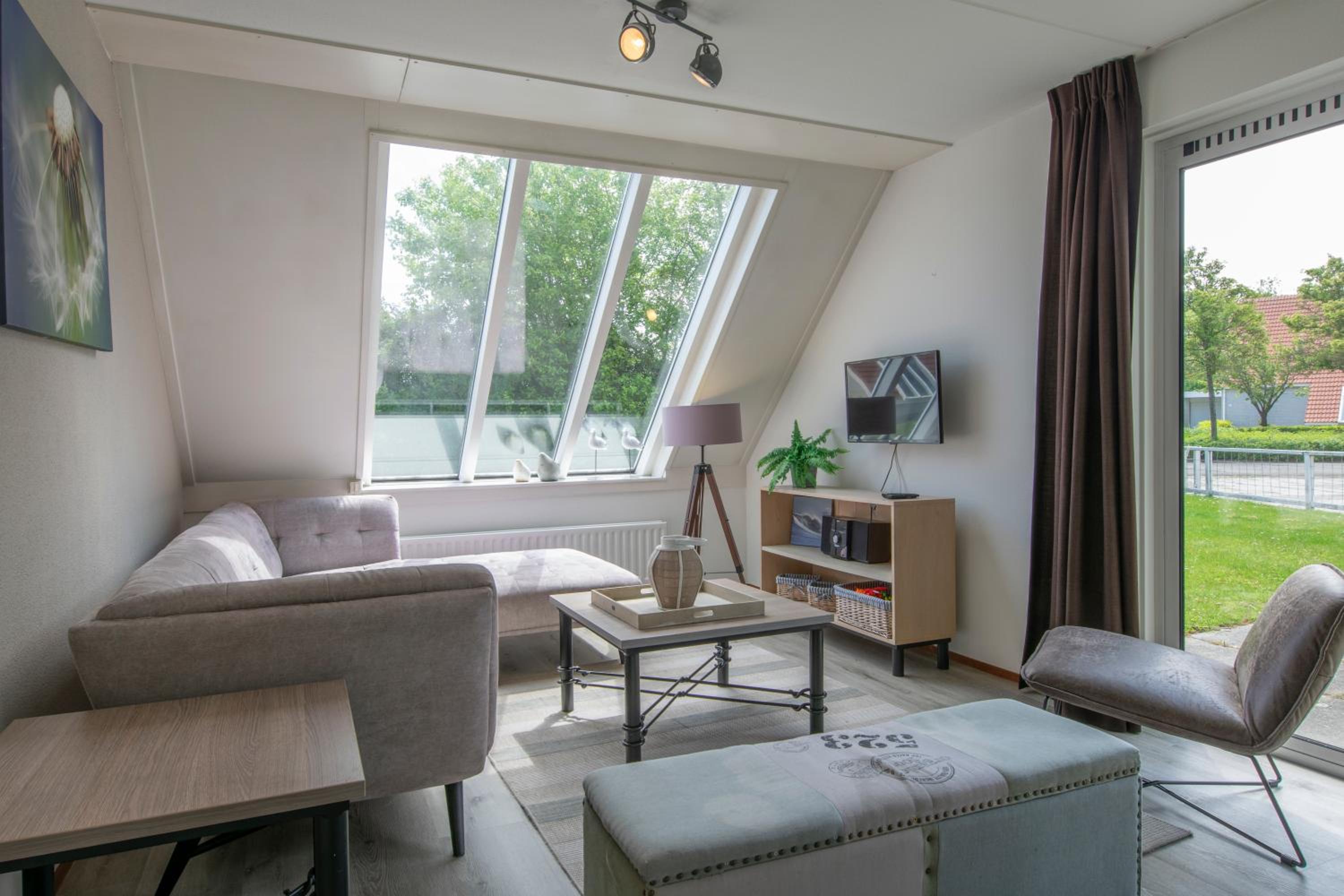 Three-Bedroom Bungalow photo 1