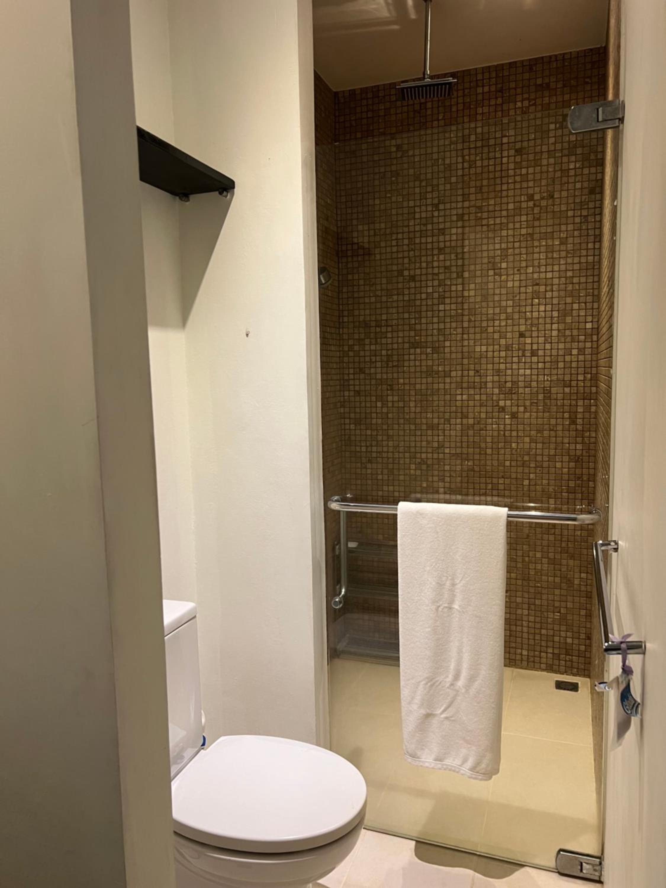 Two-Bedroom Apartment - Photo 32