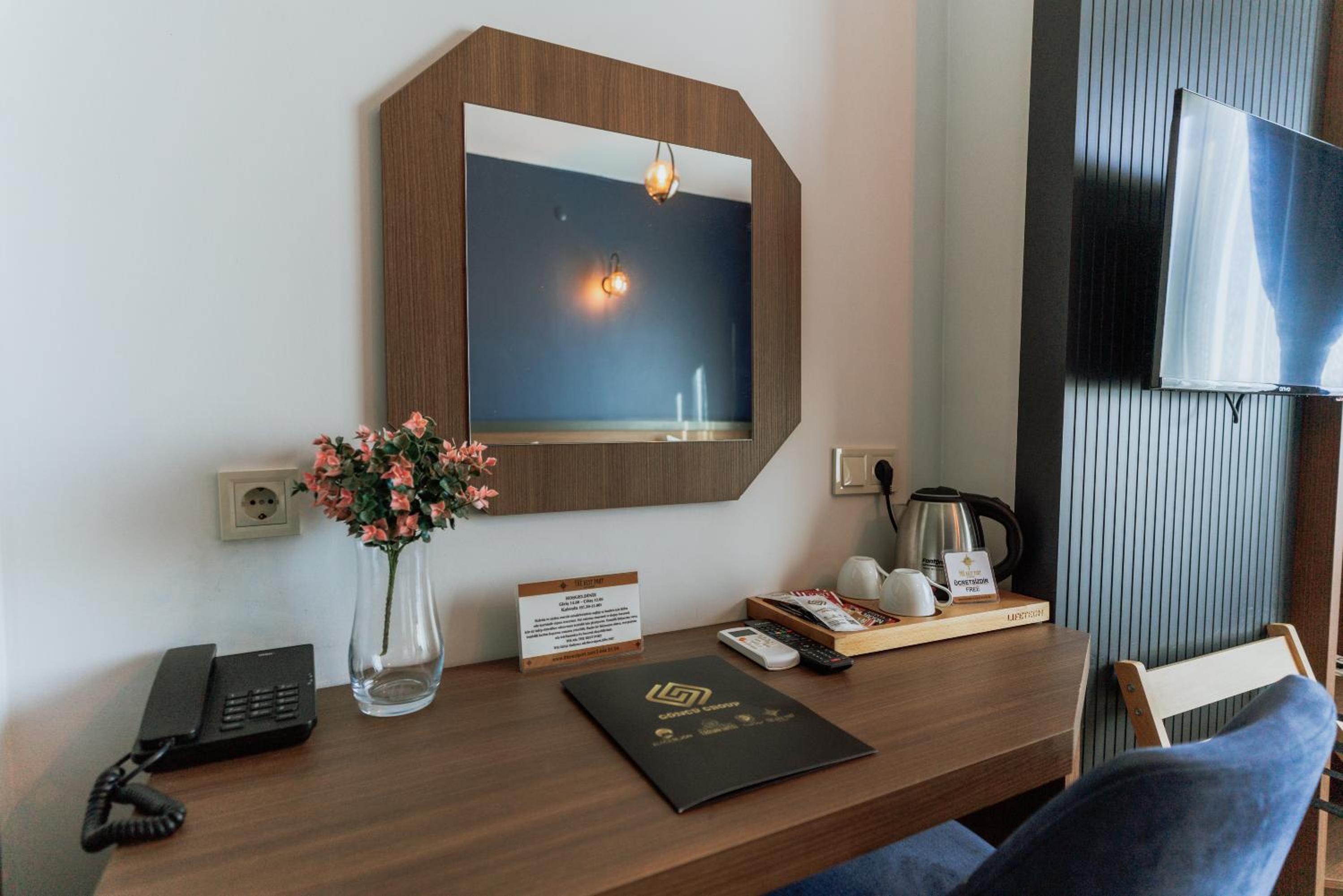 Standard Double Room - Photo 1