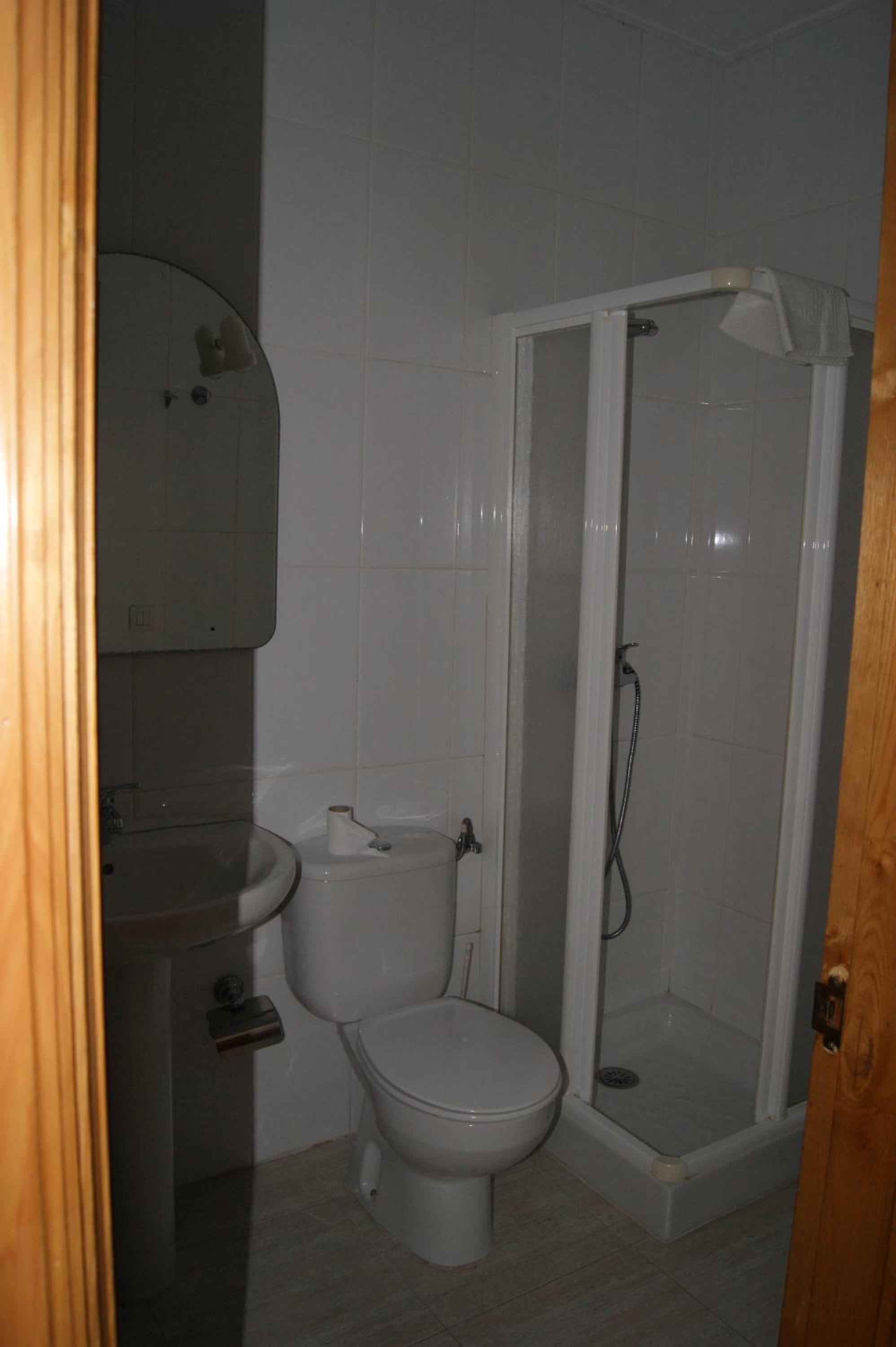 Double Room - Photo 3