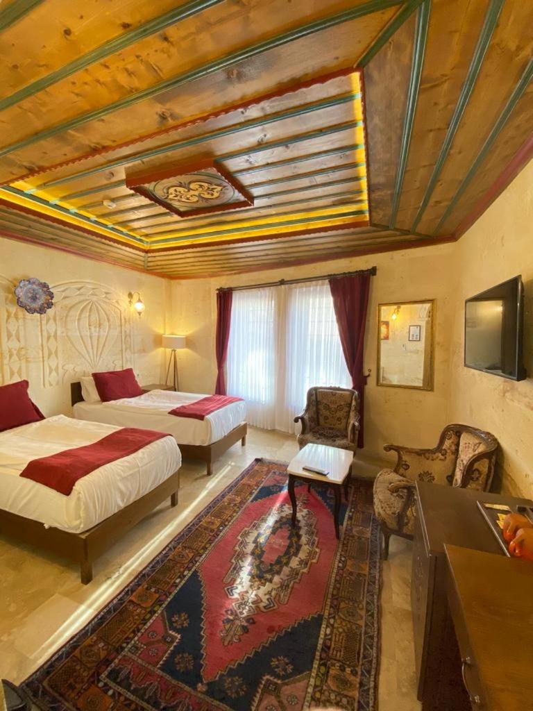 Standard Twin Room - Photo 14