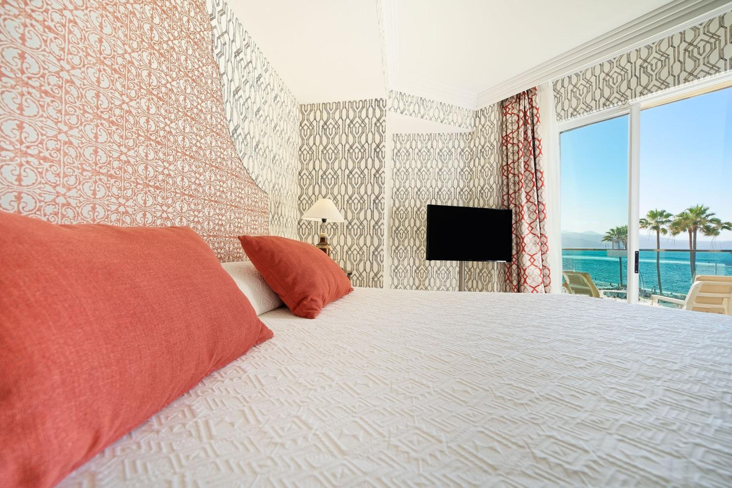 Suite with Sea View Spa Acces included