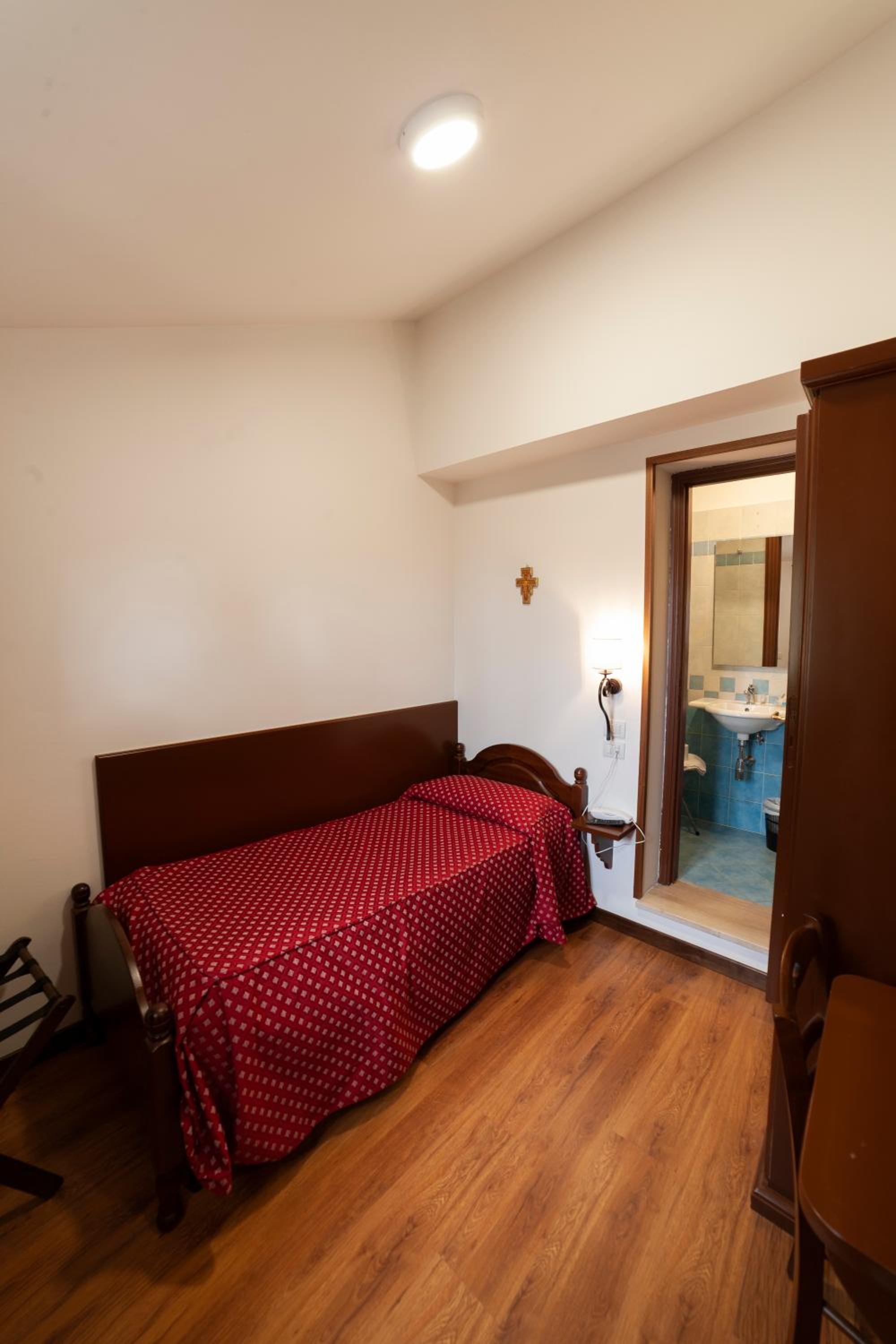 Single Room photo 1