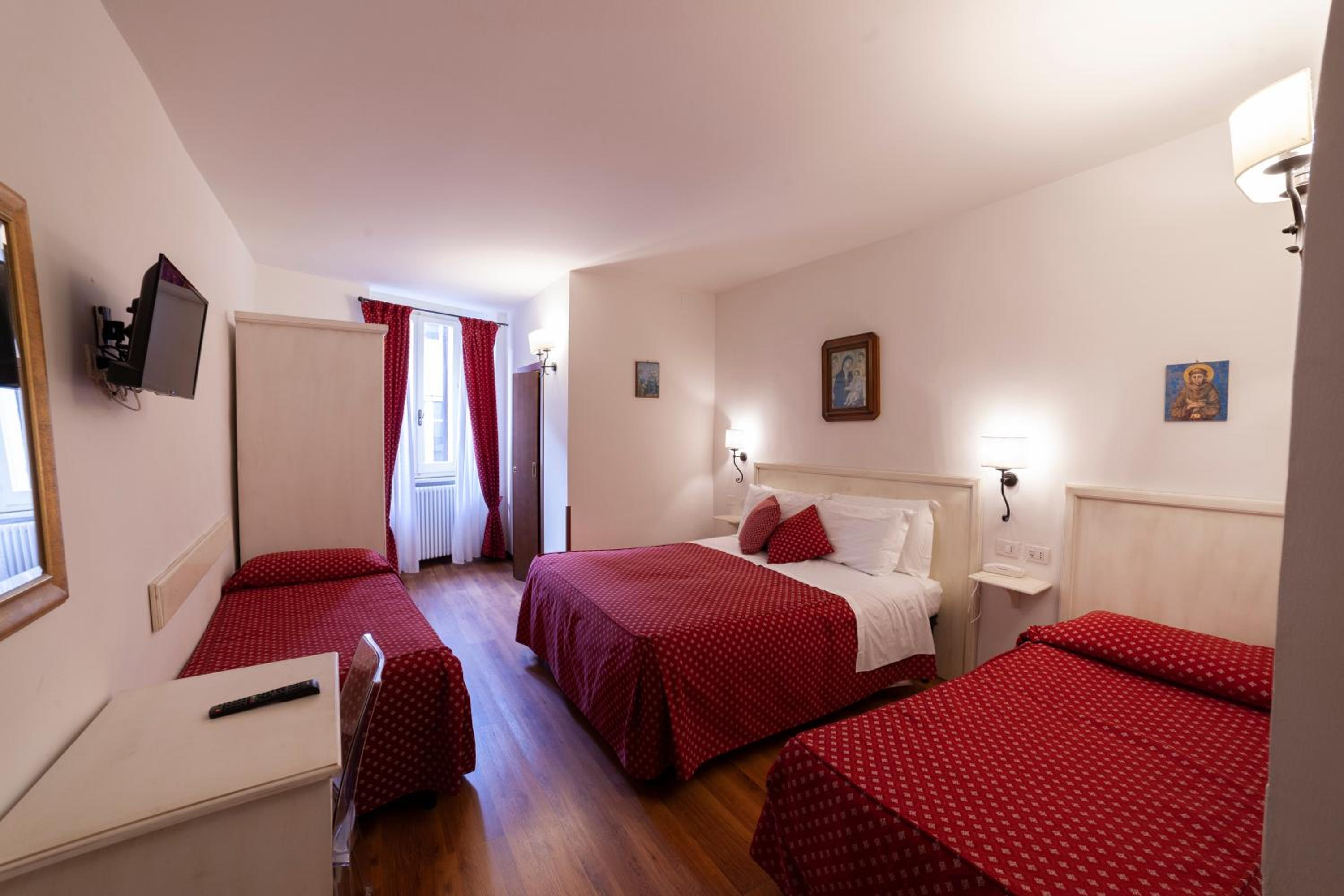 Quadruple Room photo 1