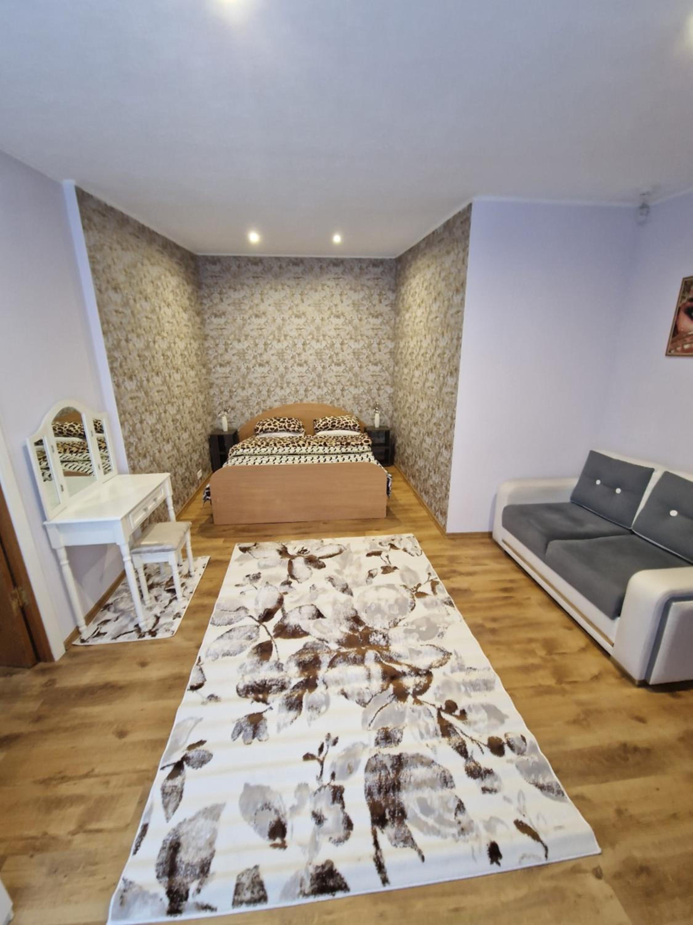 Two-Bedroom Apartment - Photo 1