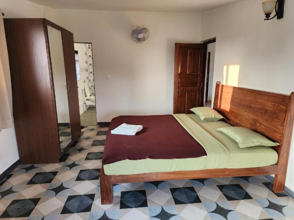 Penthouse two bedroom apartment with balcony pool view