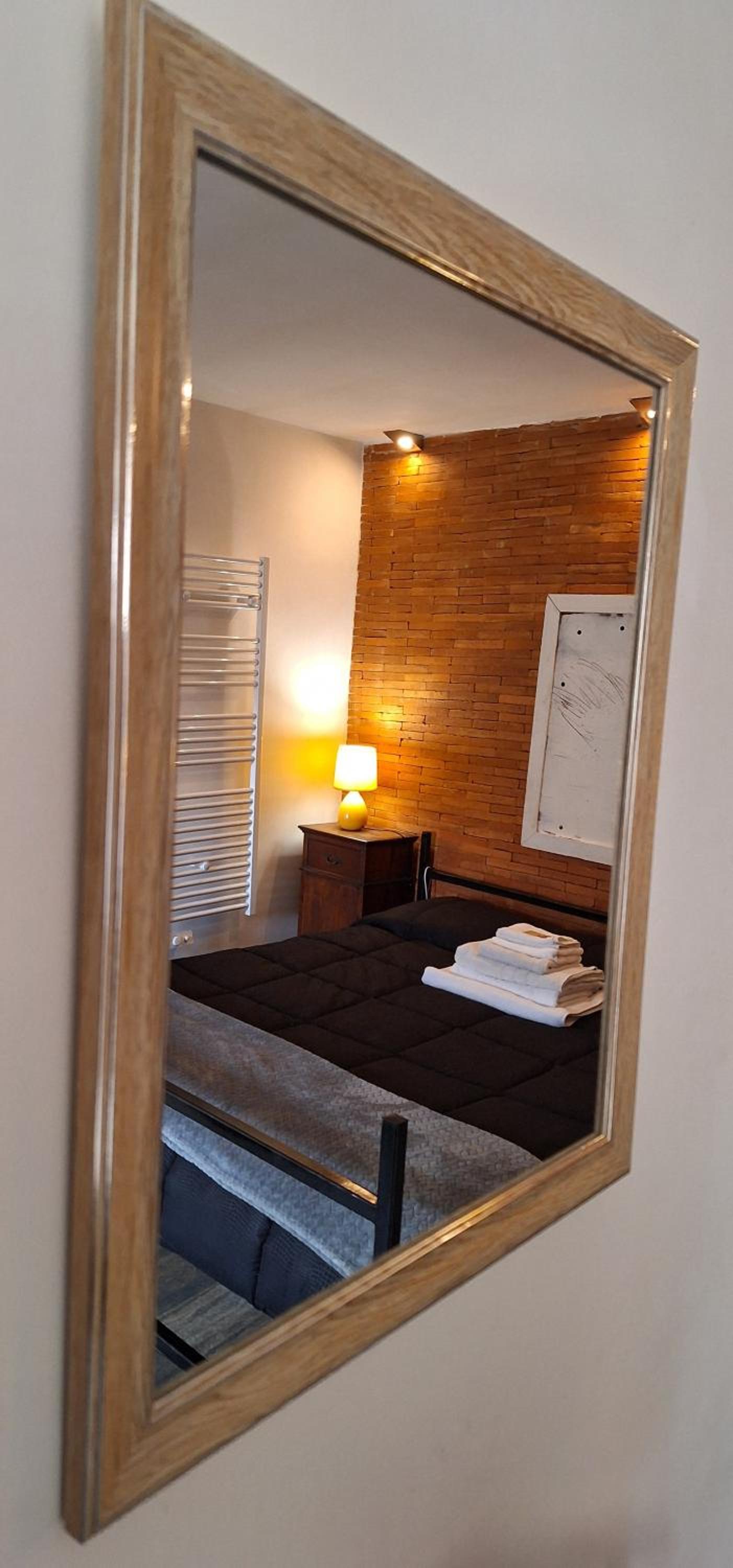 Deluxe Double Room (2 Adults + 1 Child) photo 3