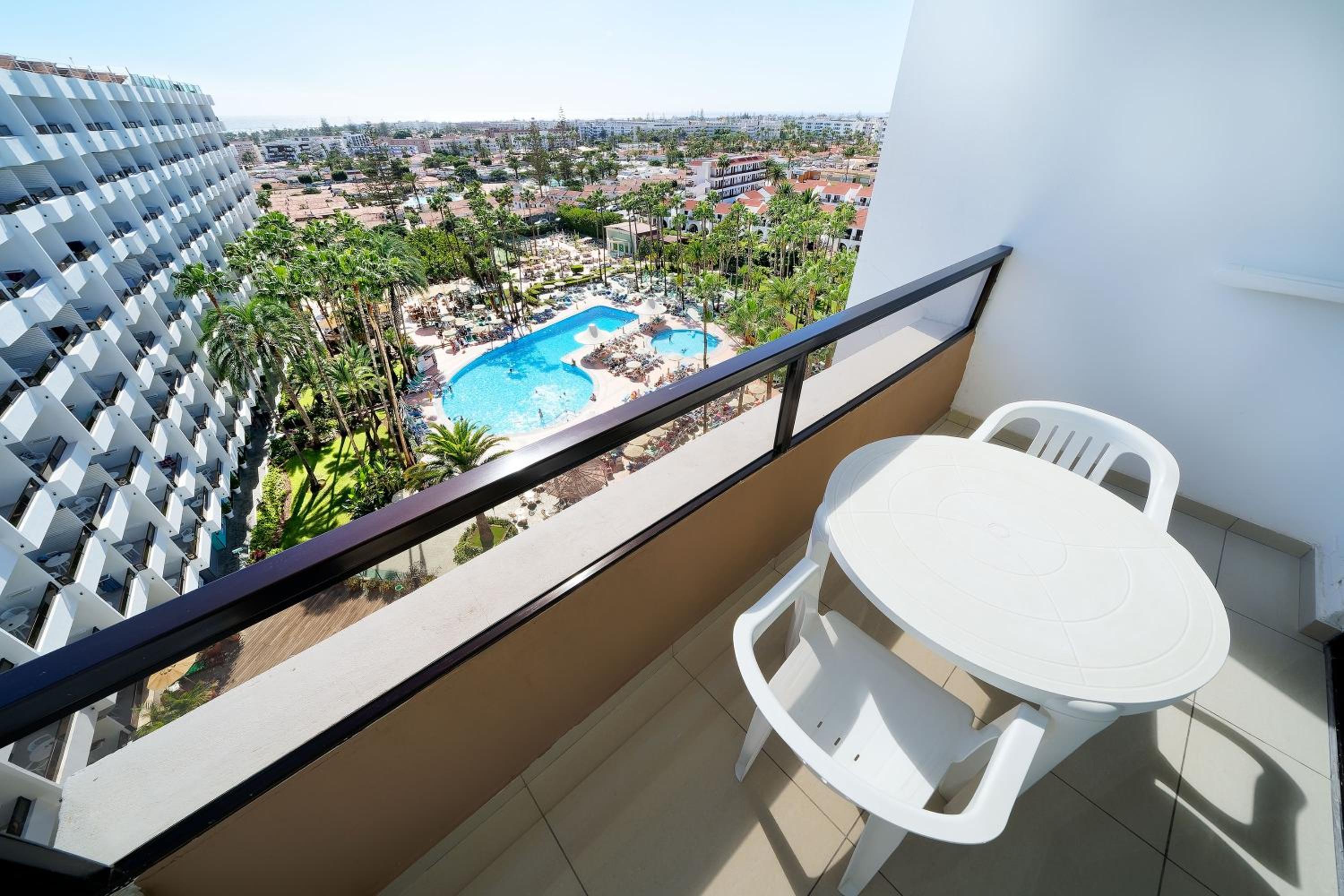 Double Room - Top Floor photo 2