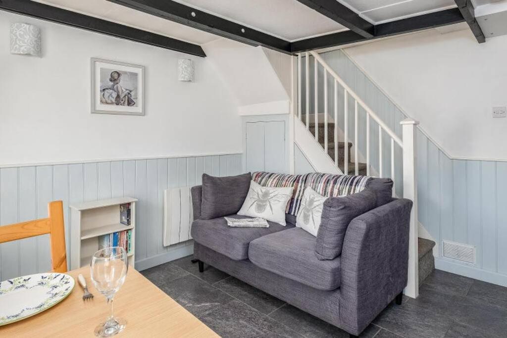 One-Bedroom House photo 1