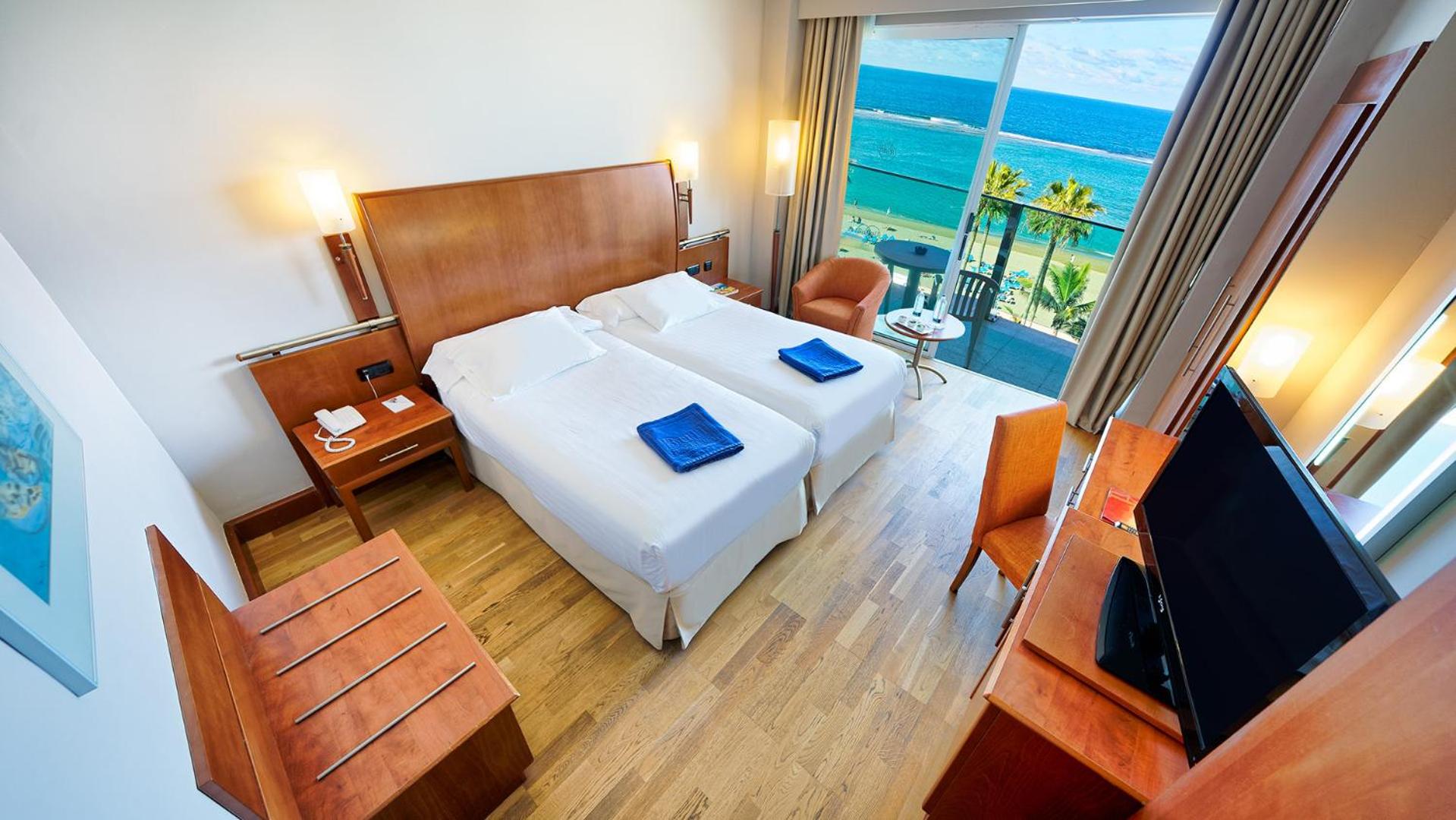 Twin Room with Sea View Spa Acces included