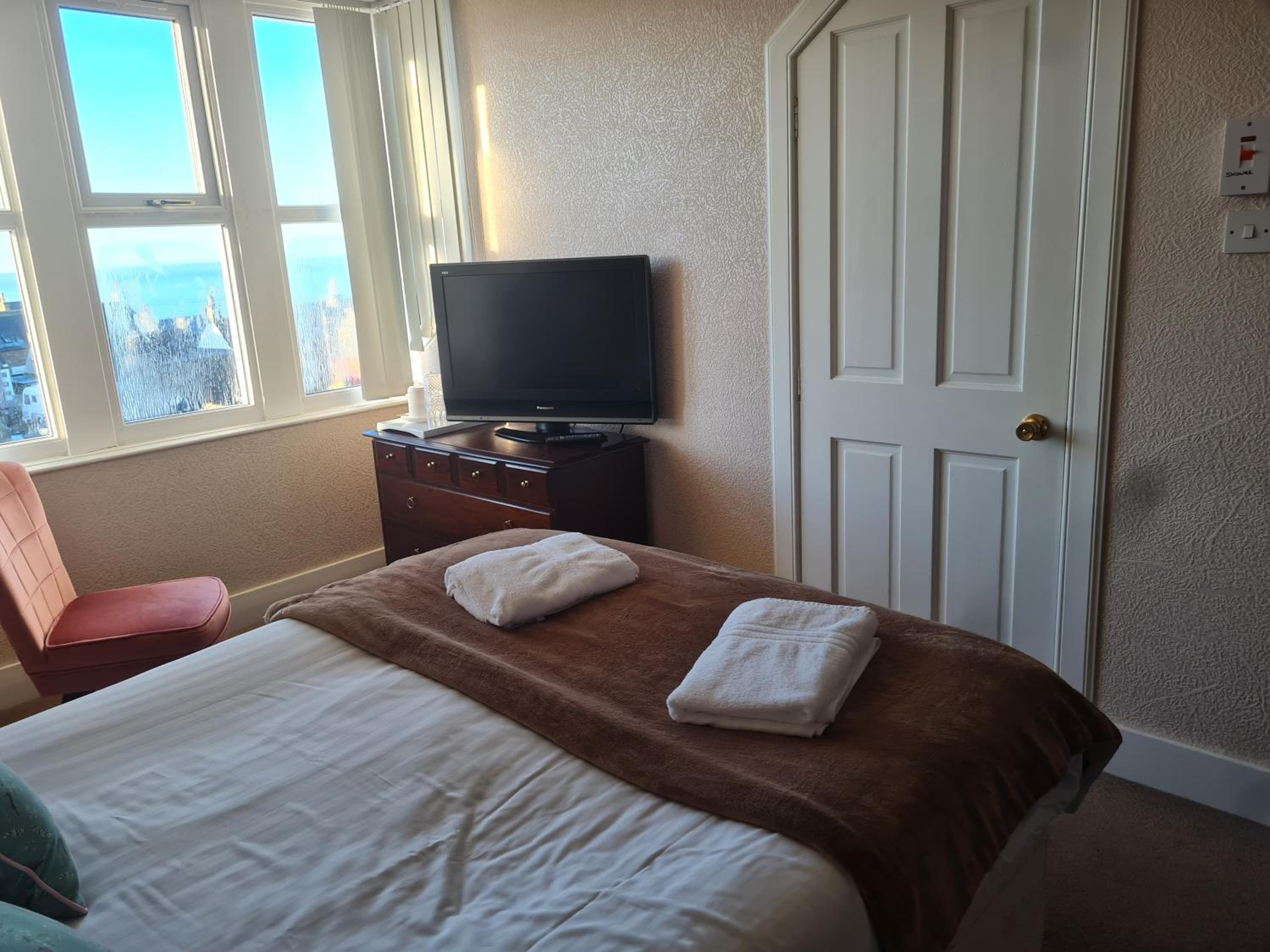 Double Room with Sea View - Photo 7