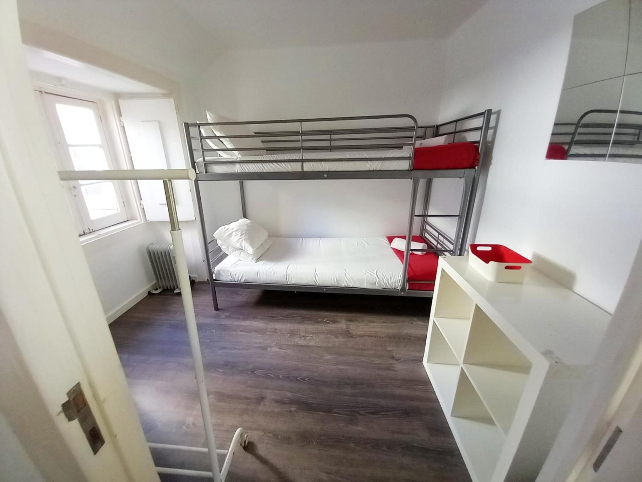Standard Three-Bedroom Apartment photo 1