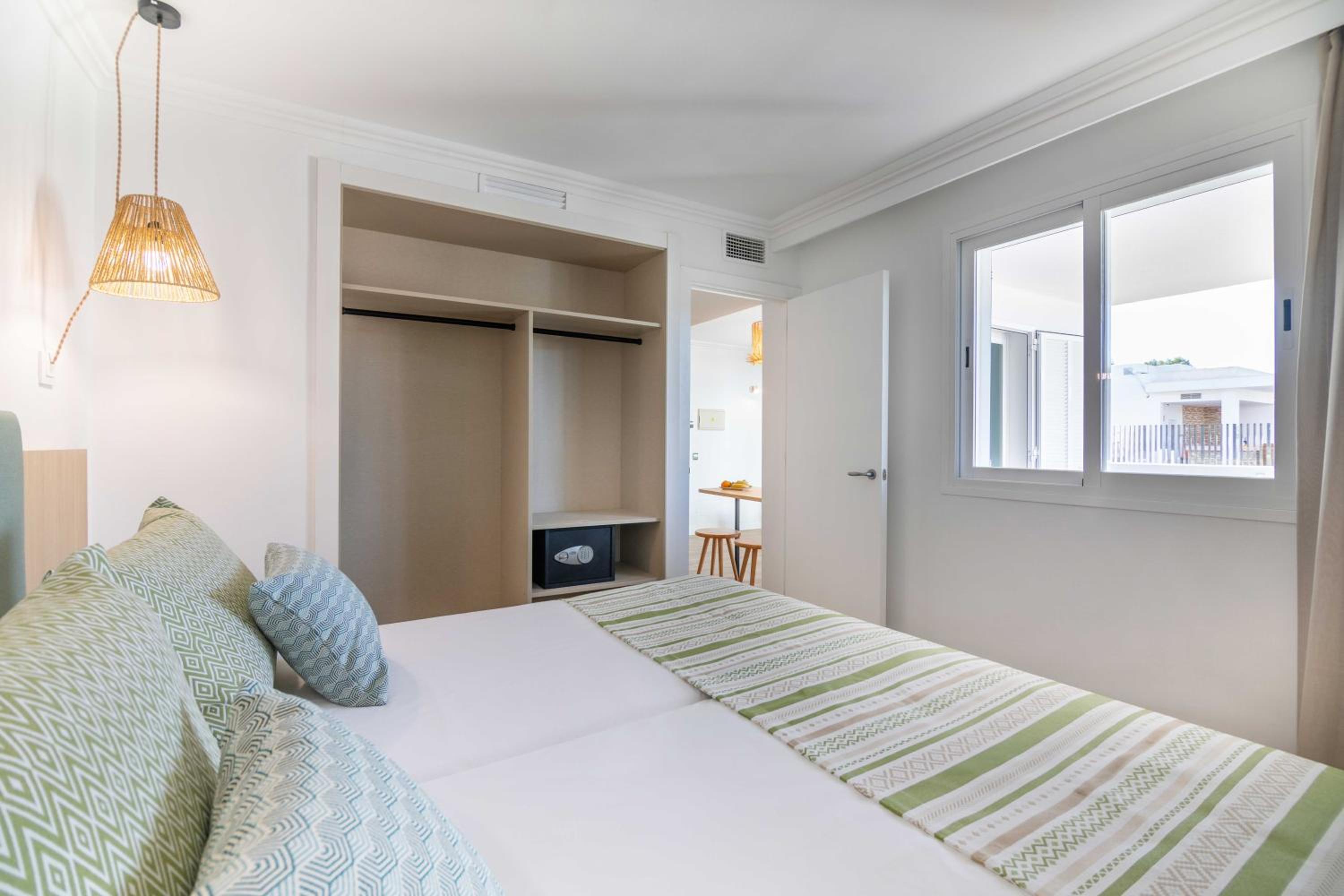 Suite with Sea View photo 2
