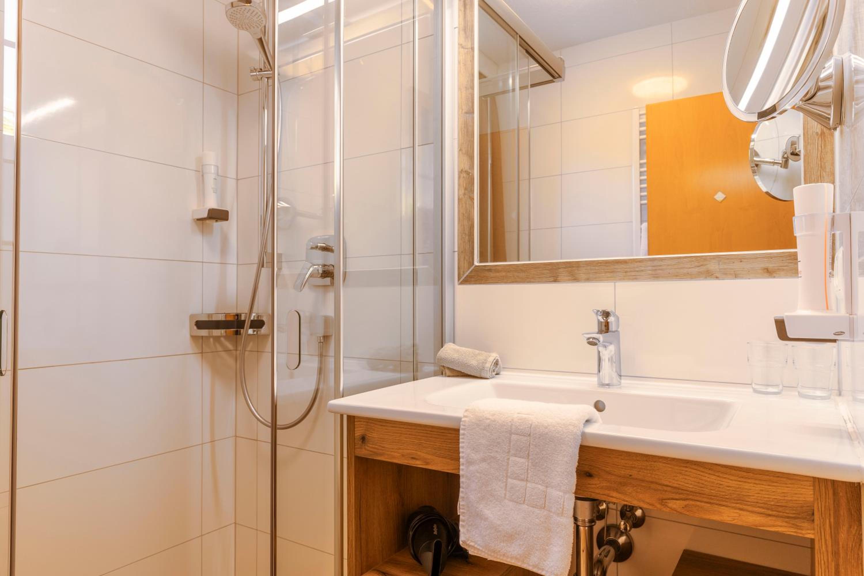 Double Room - Photo 3