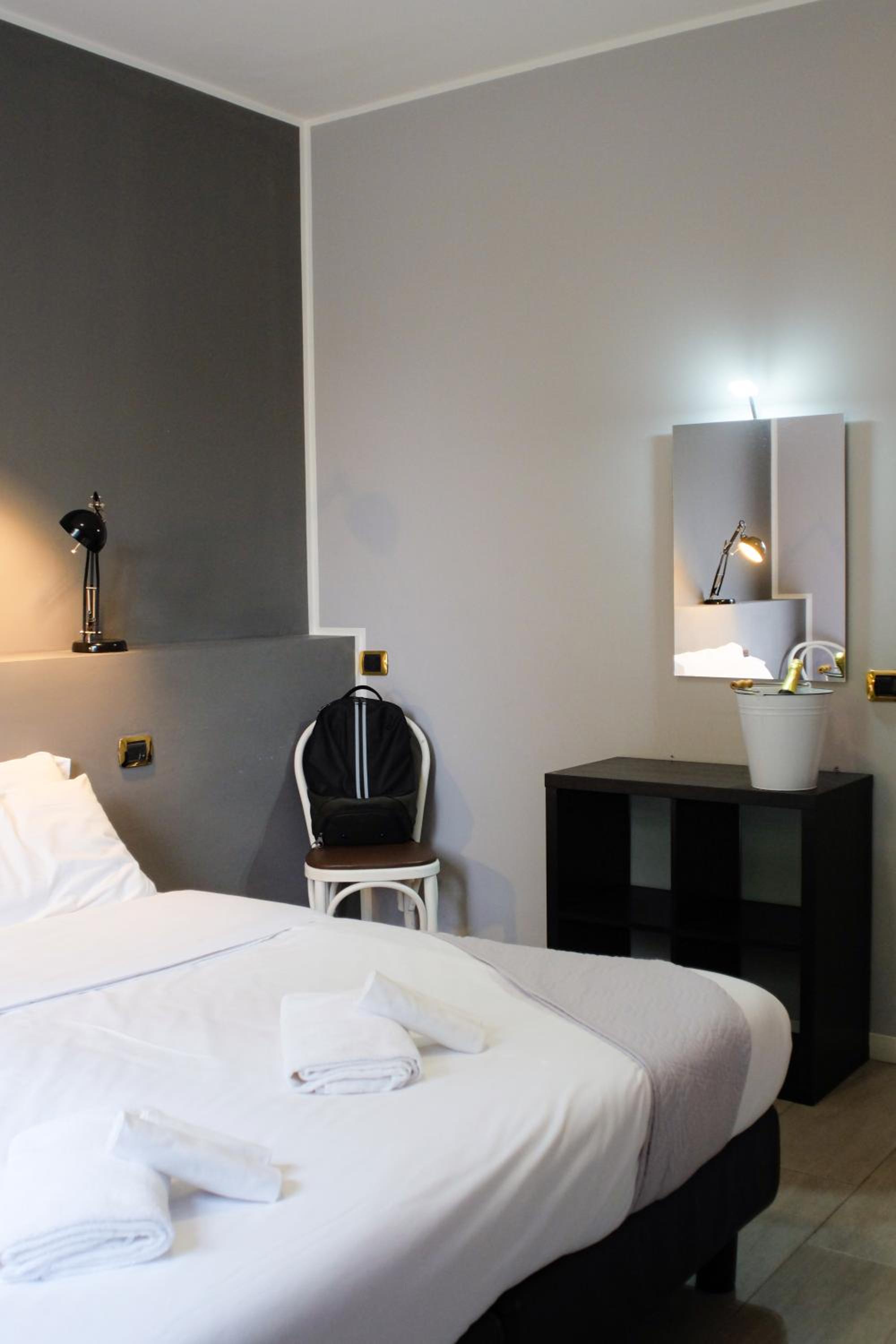 Economy Triple Room - Photo 1