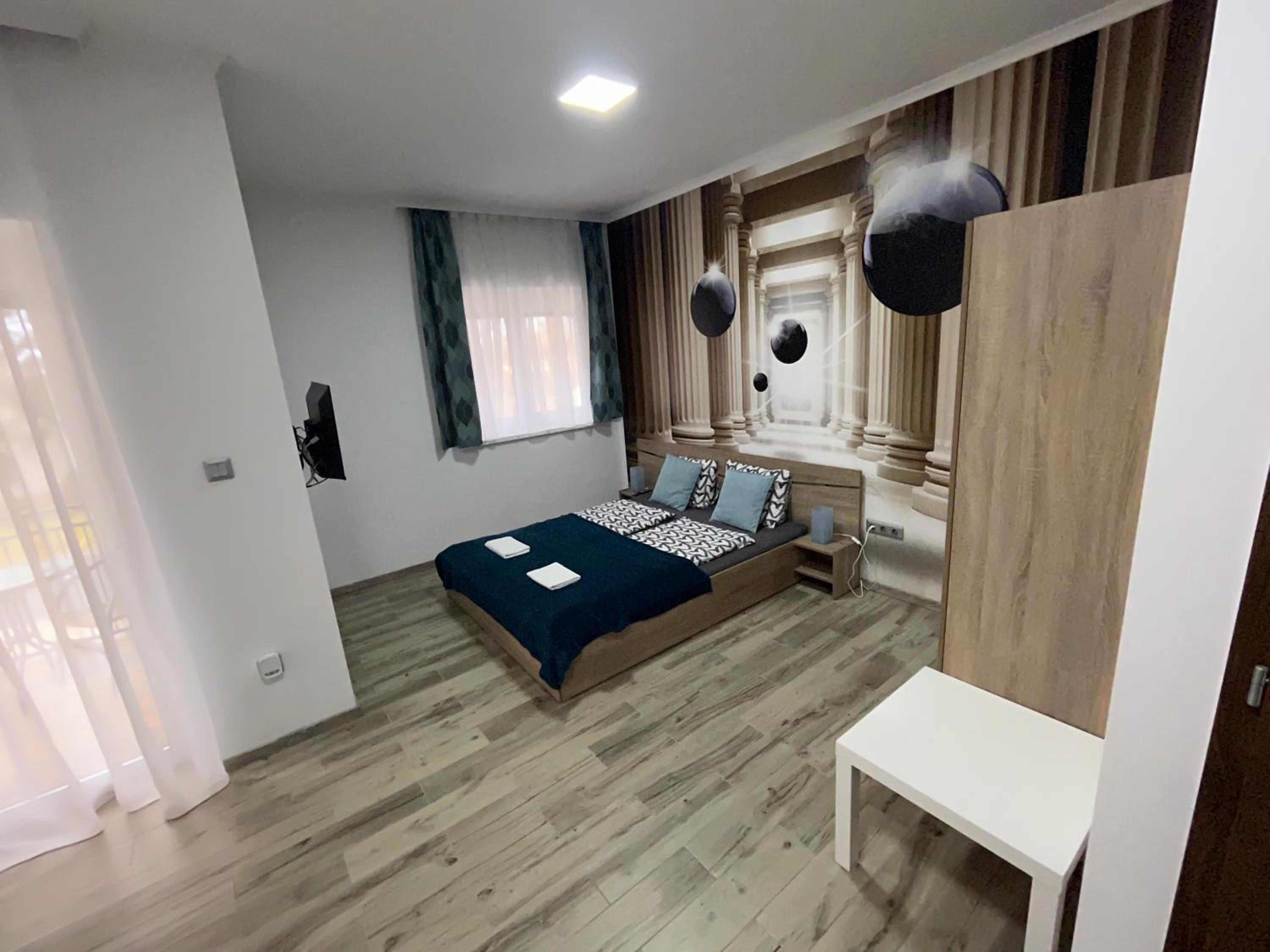 Studio Apartment photo 1