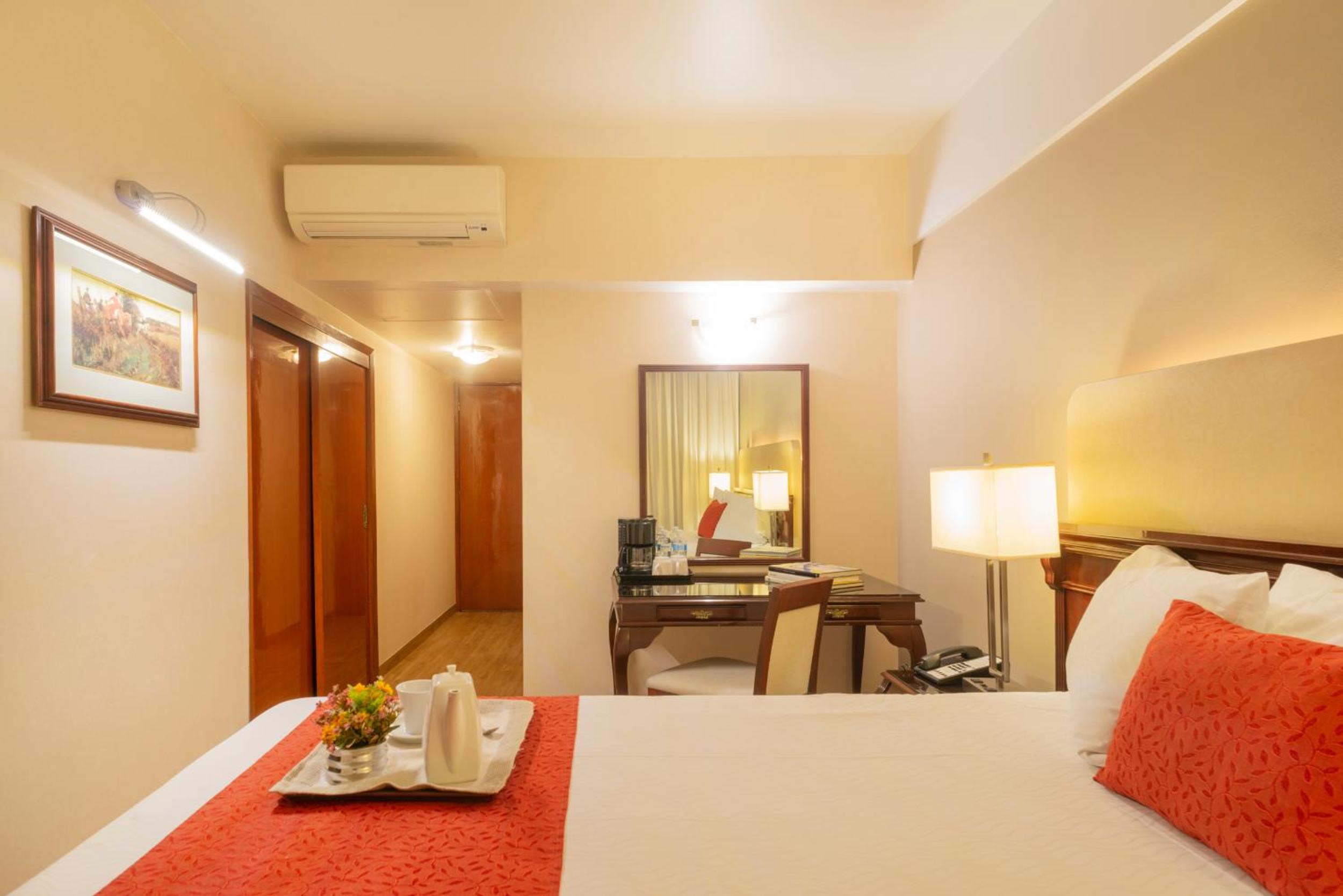Standard Room - Photo 10
