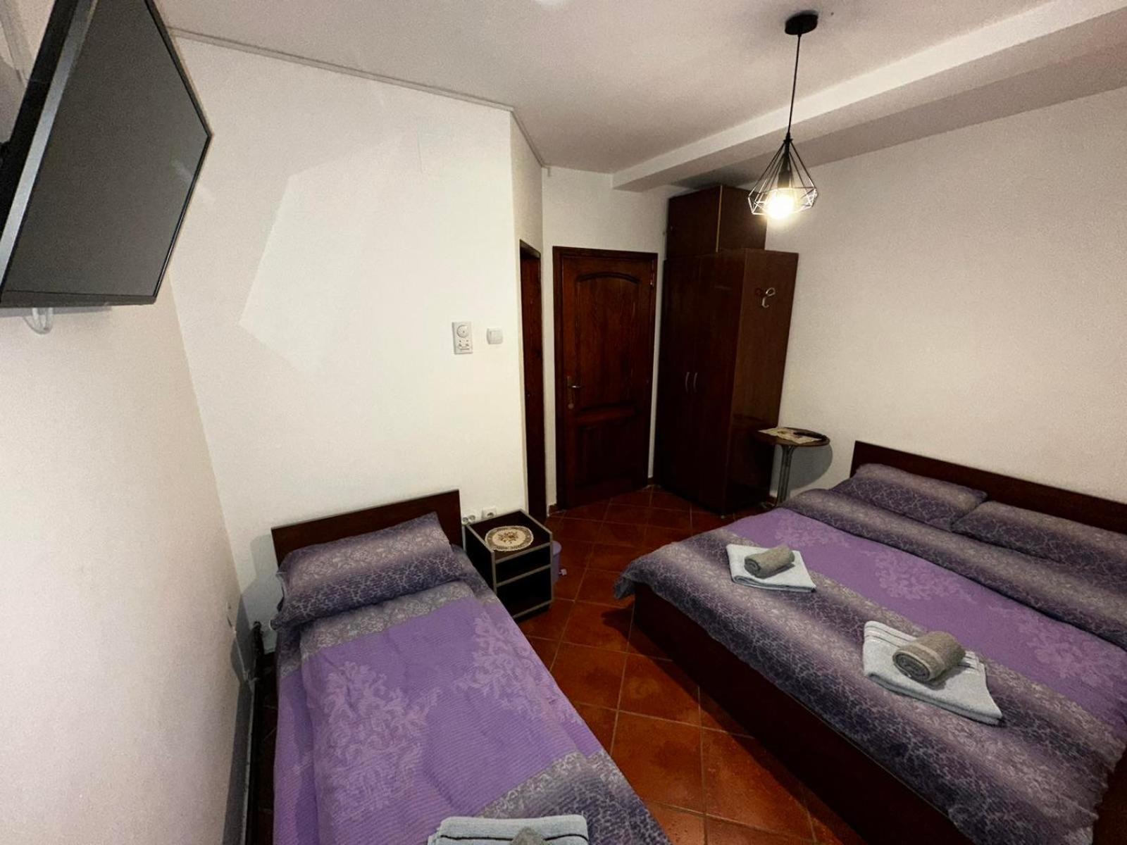Triple Room with Private Bathroom