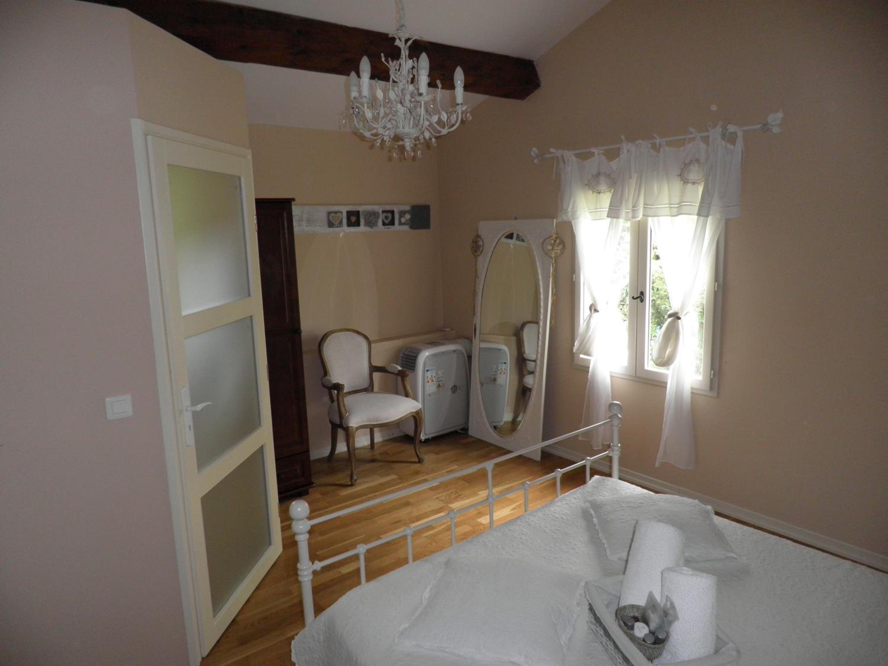 Queen Room - Photo 4