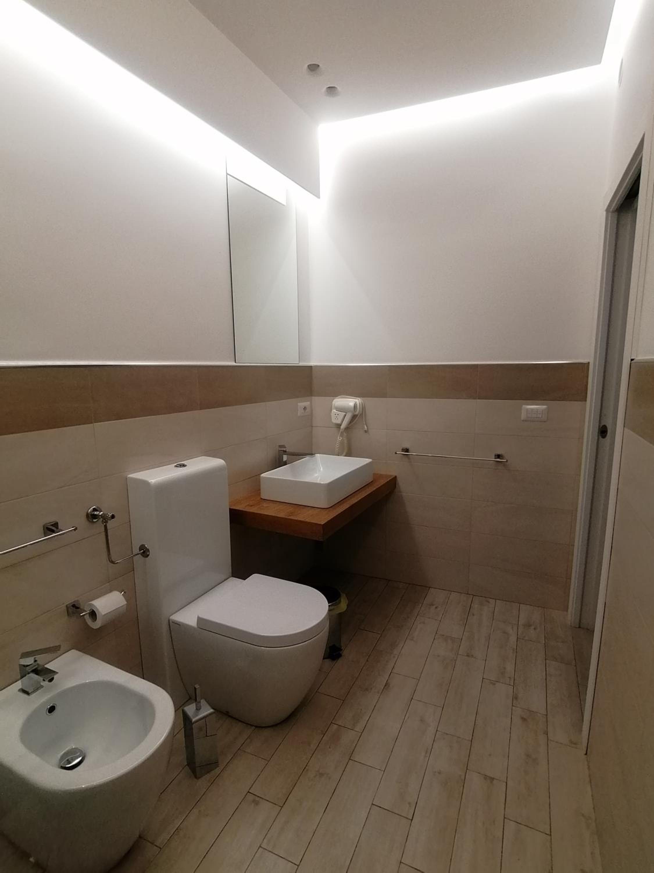 Double Room with Balcony photo 3