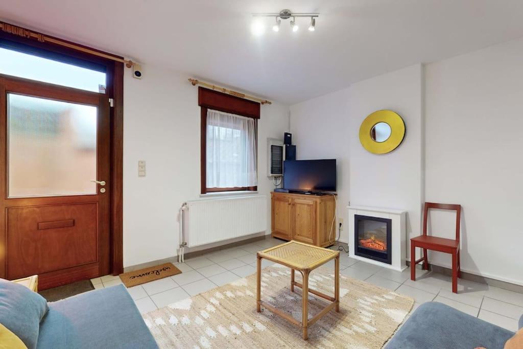 One-Bedroom House photo 2