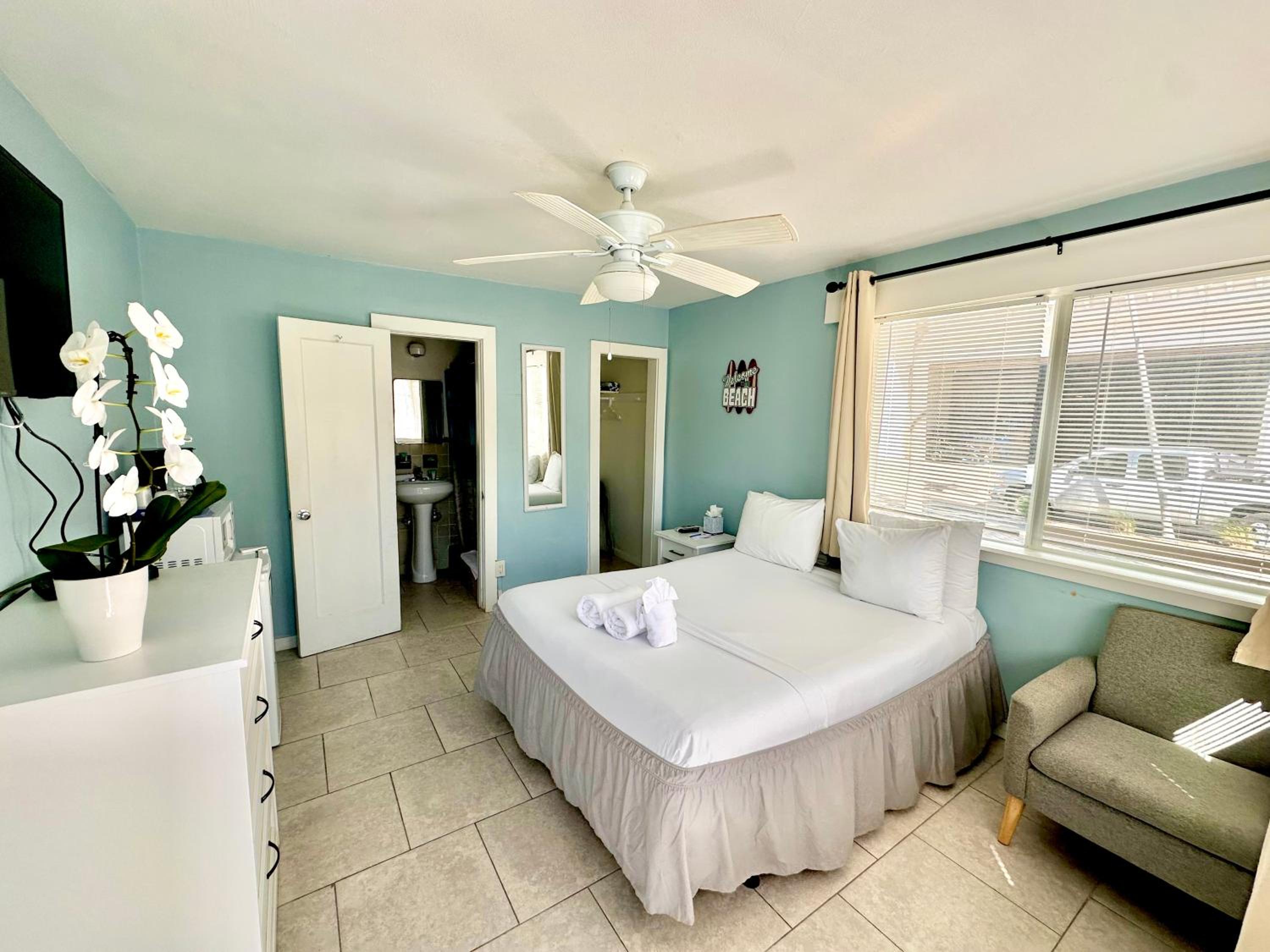 Standard Motel Room - Photo 1