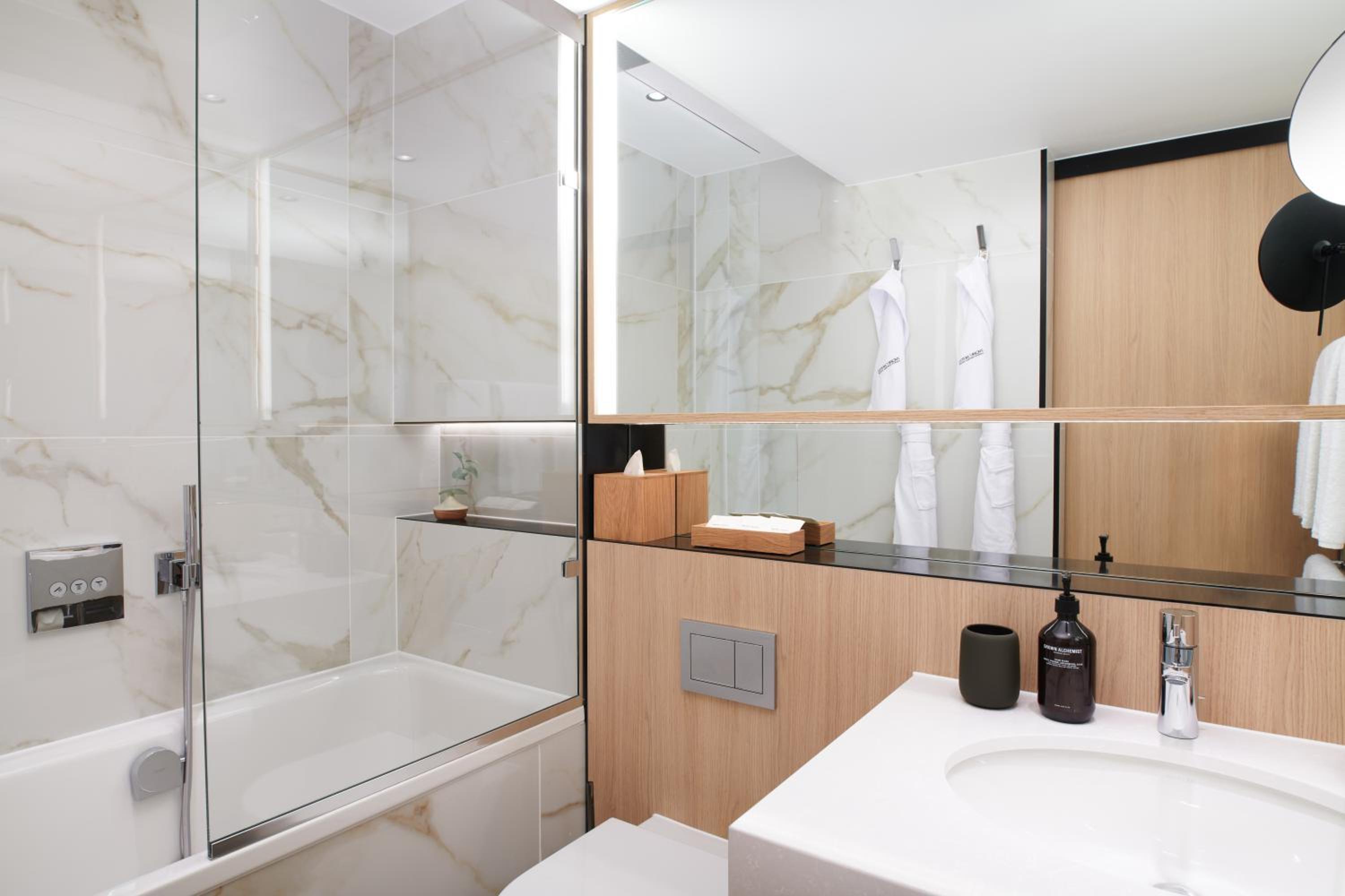 Superior Twin Room photo 3