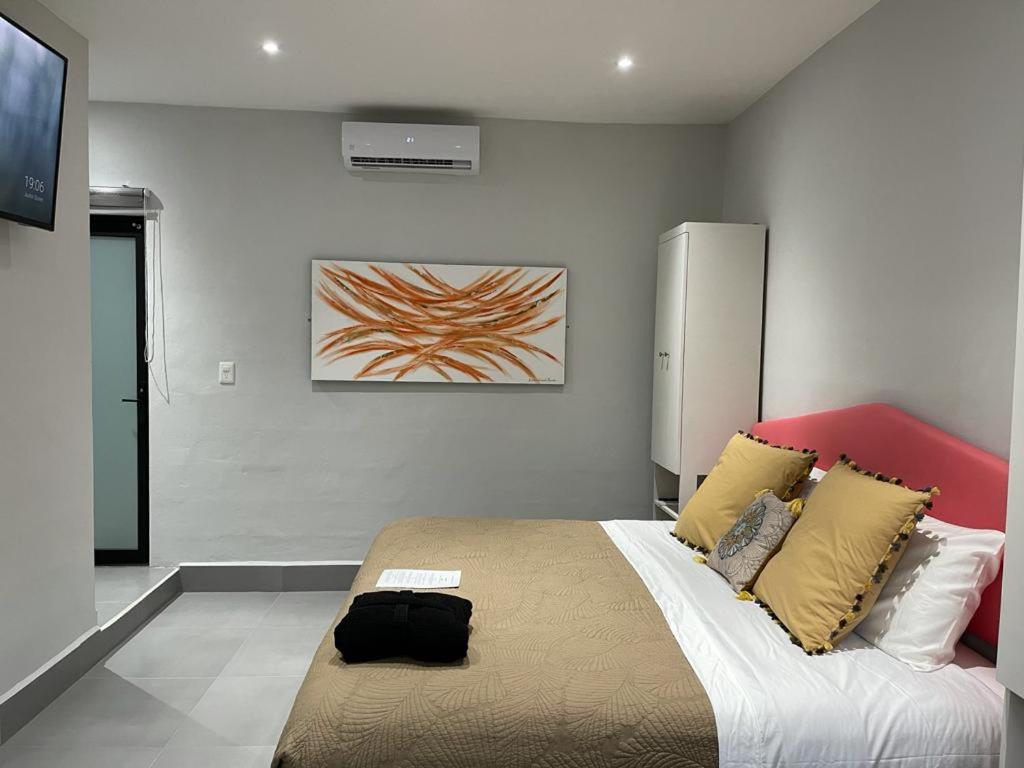Deluxe Family Suite photo 1