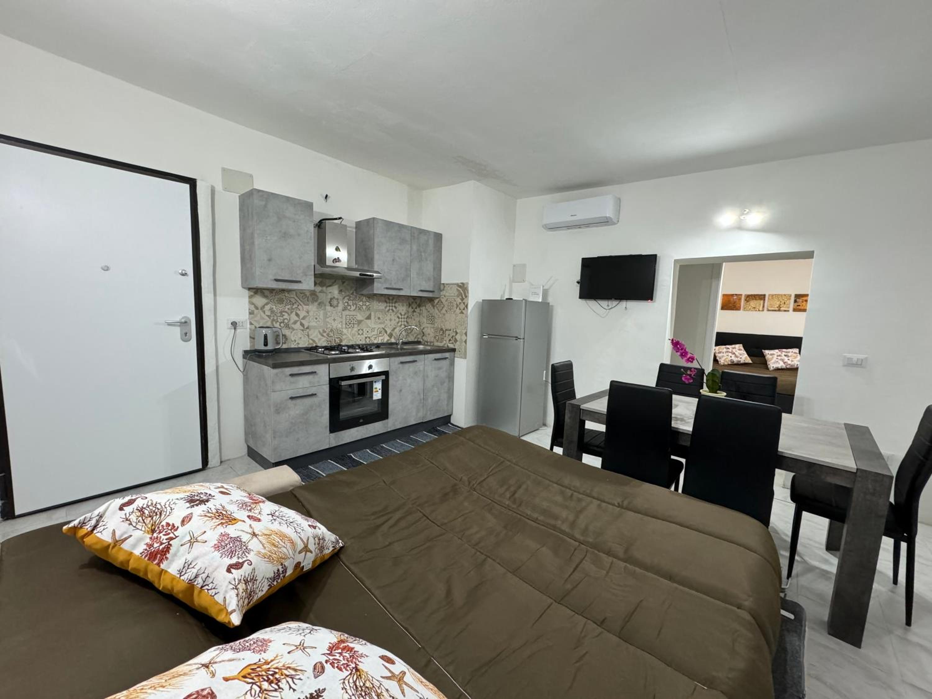 Two-Bedroom Apartment photo 1