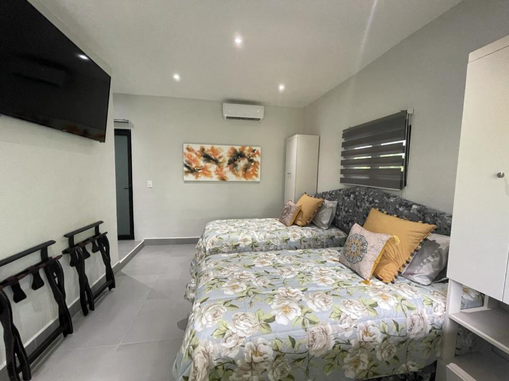 Triple Room with Balcony photo 1