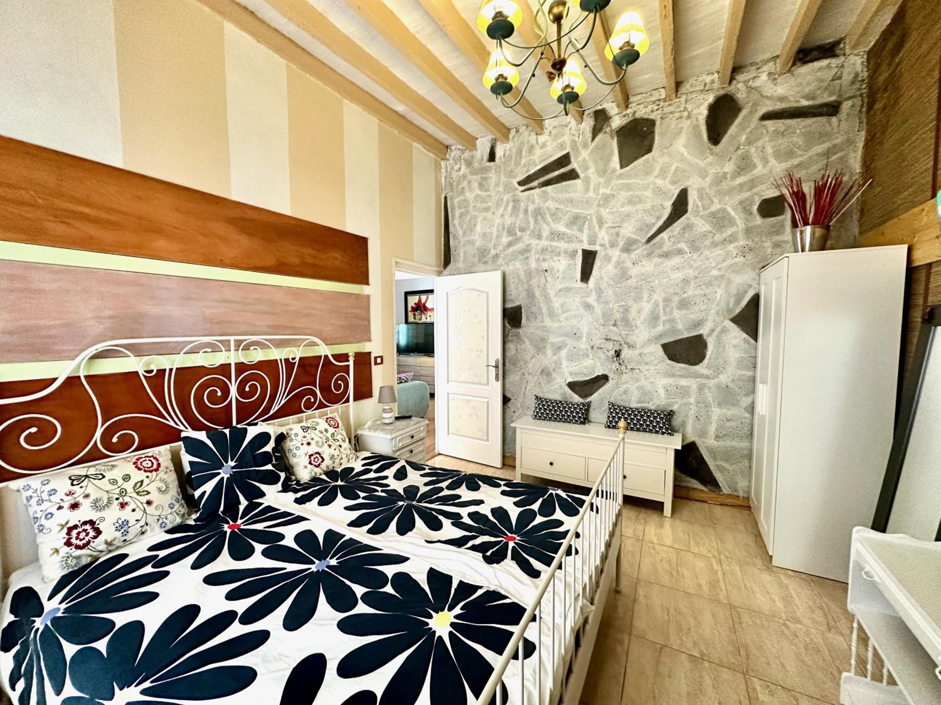 One-Bedroom House photo 3