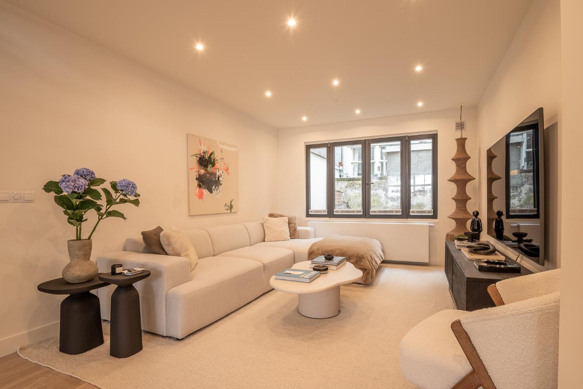 Villa photo 1