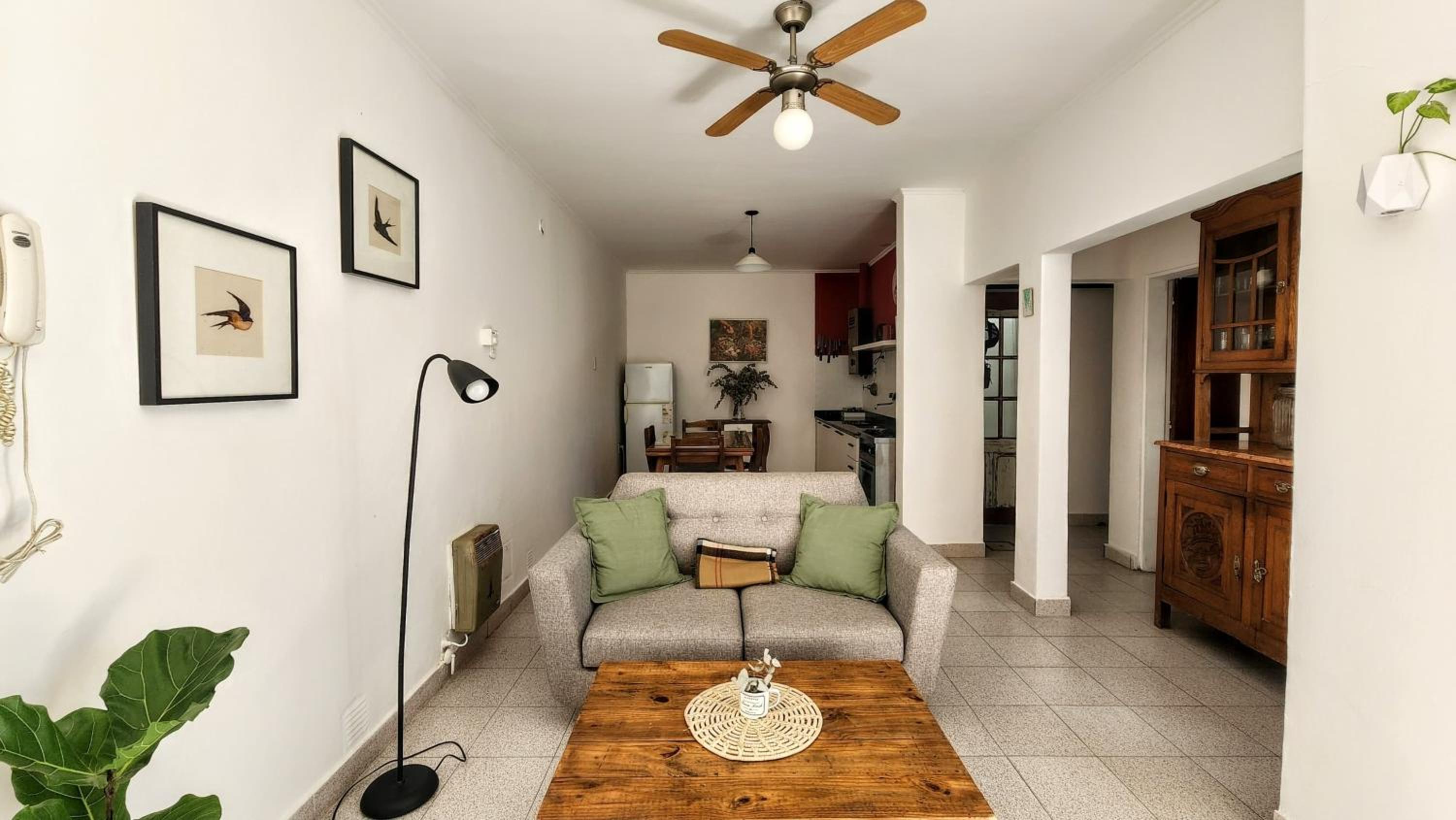 One-Bedroom Apartment photo 3