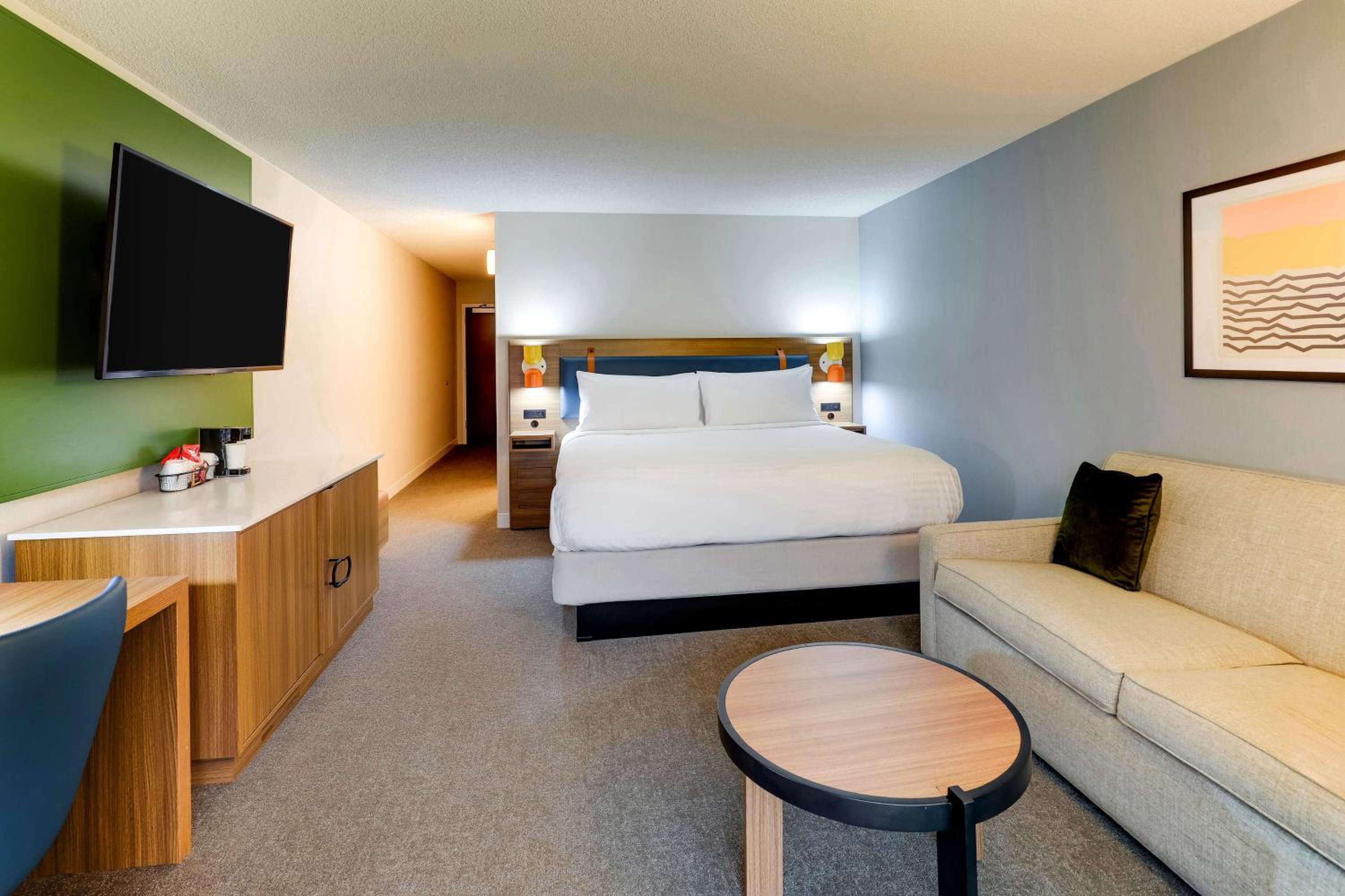 Guestroom King - Photo 7