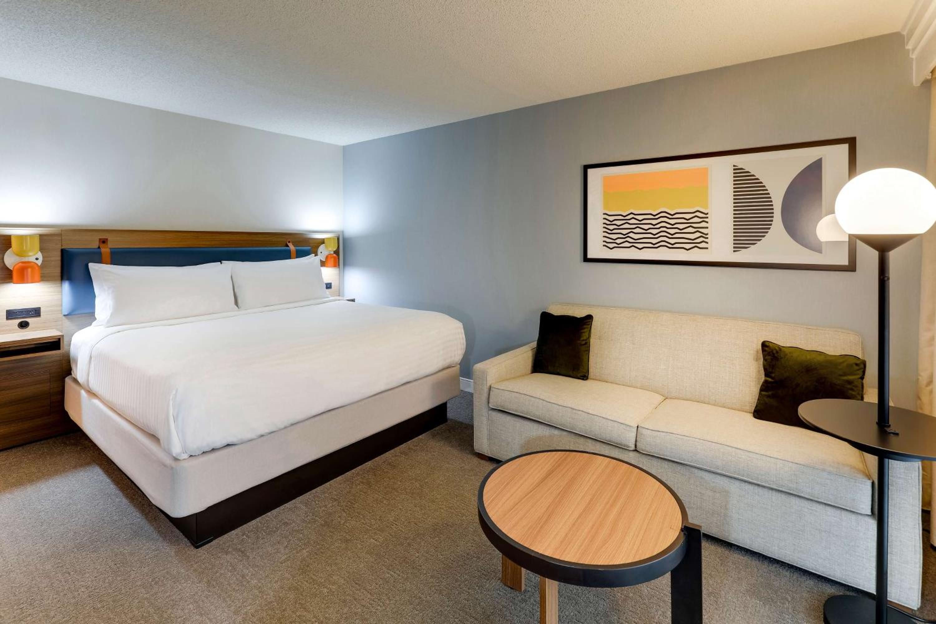 Guestroom King - Photo 8