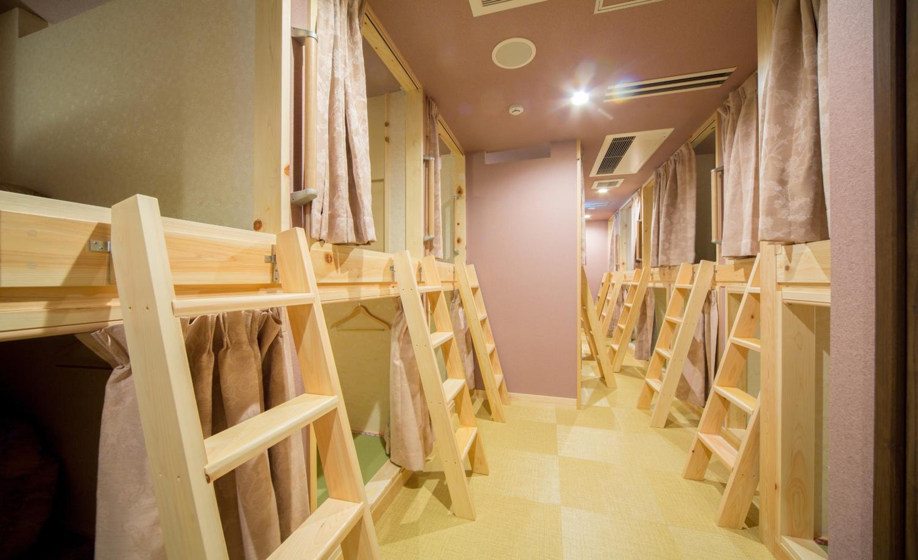 Capsule Room for Female  photo 1