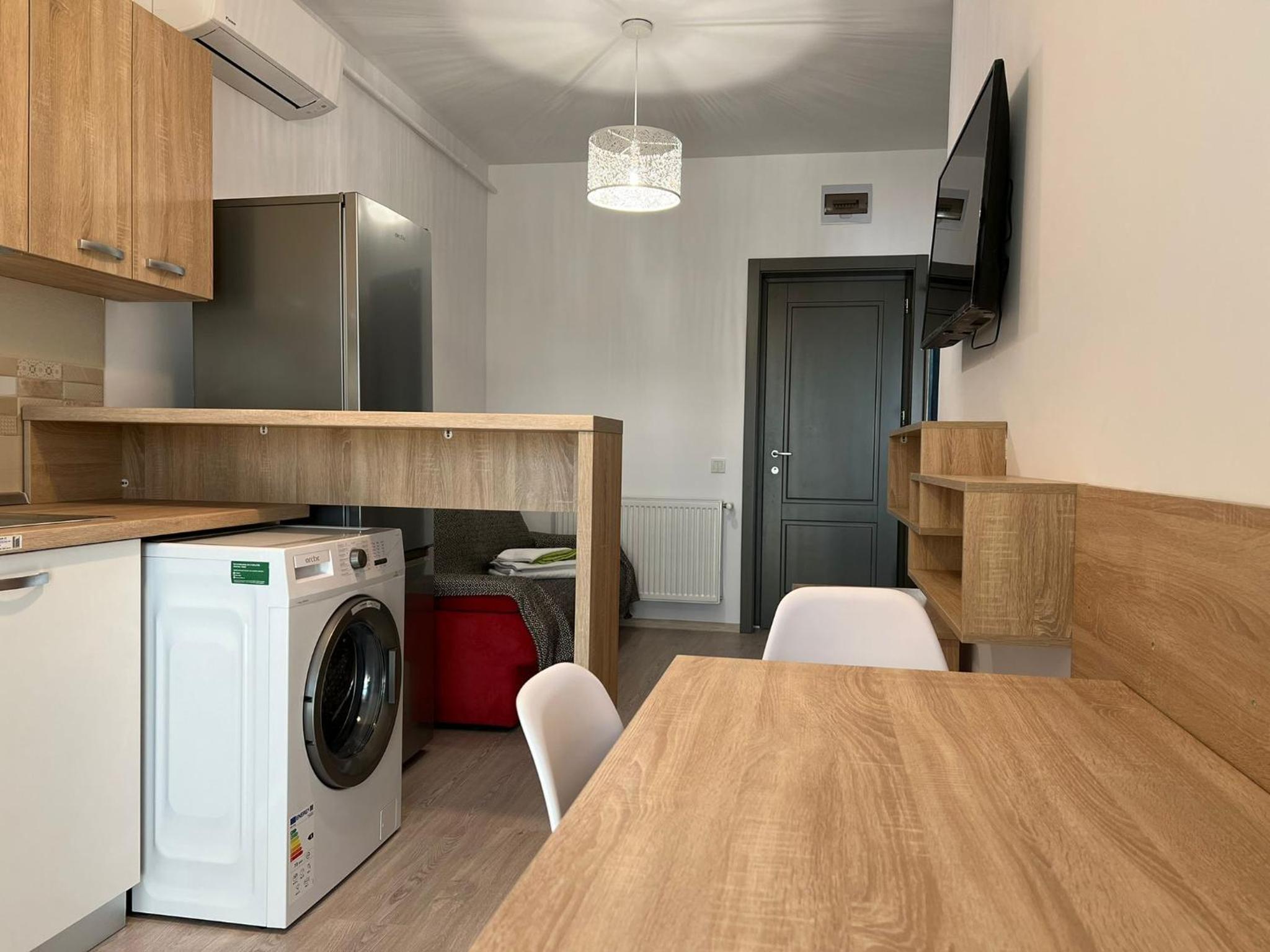 One-Bedroom Apartment photo 2