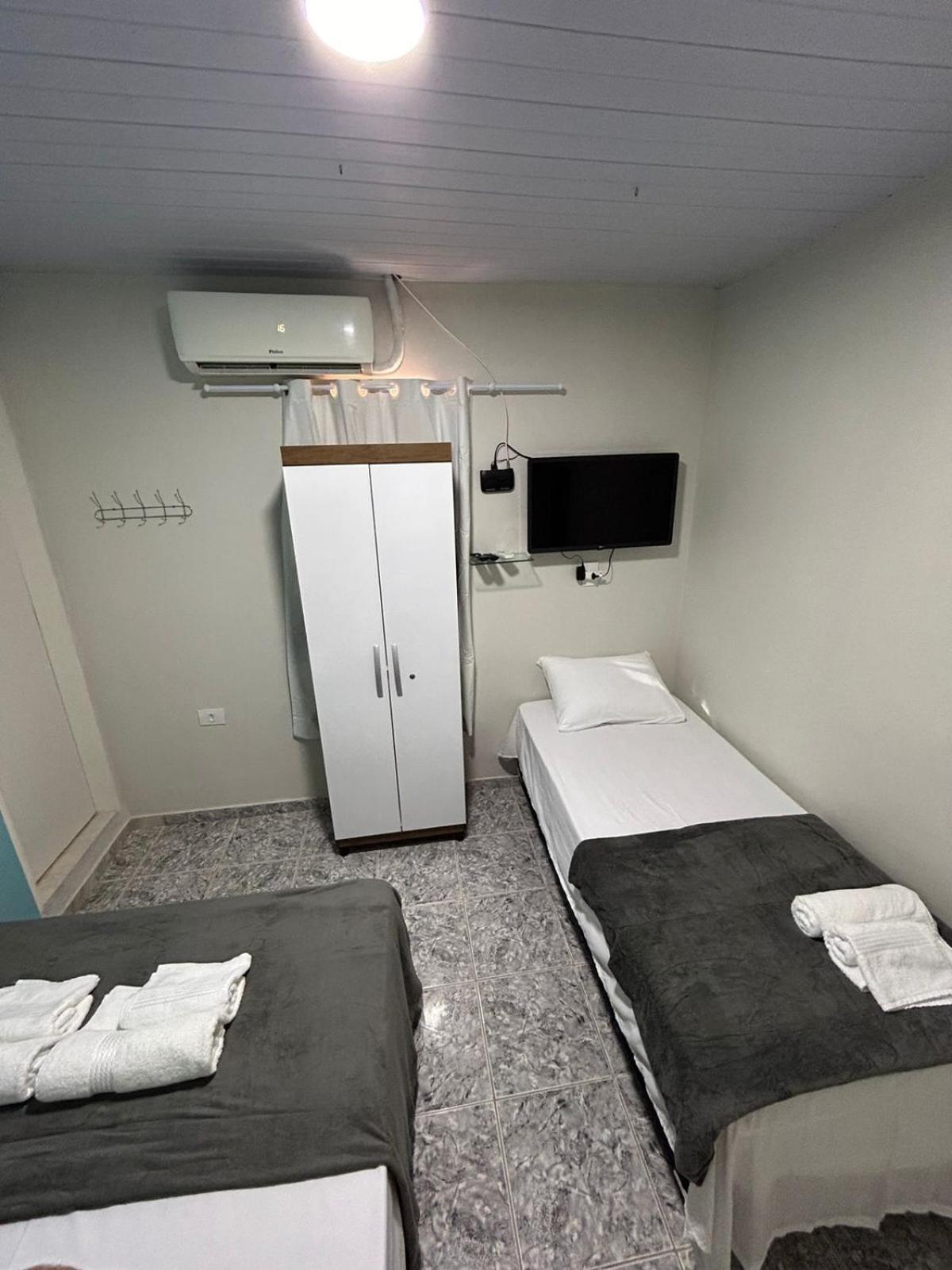 Triple Room with Private Bathroom photo 3