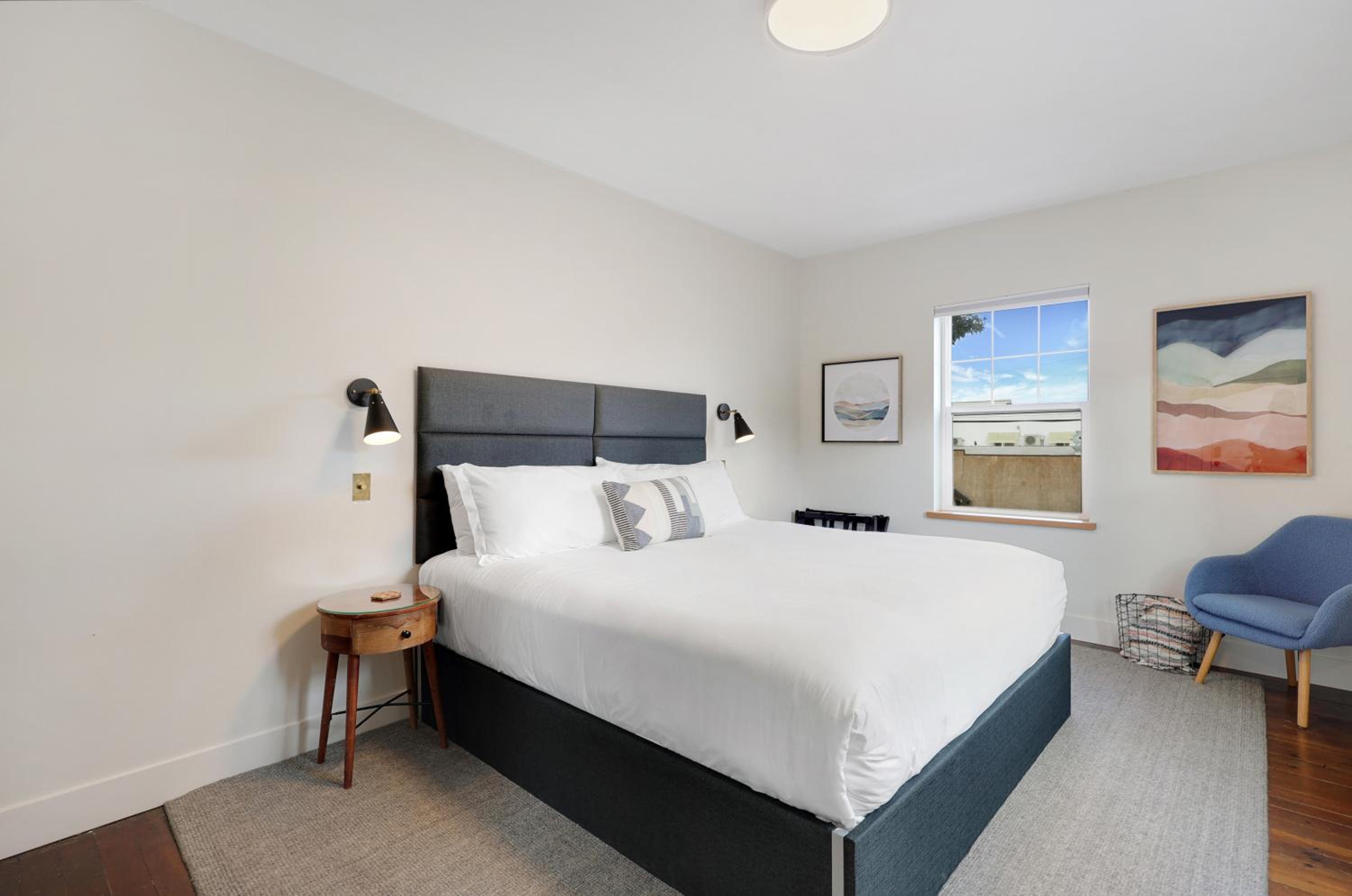 King Room with Mountain View