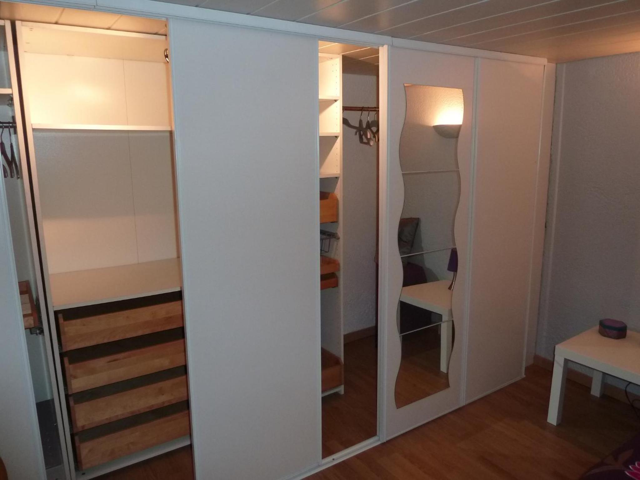 One-Bedroom Apartment (6 Adults) - Photo 17