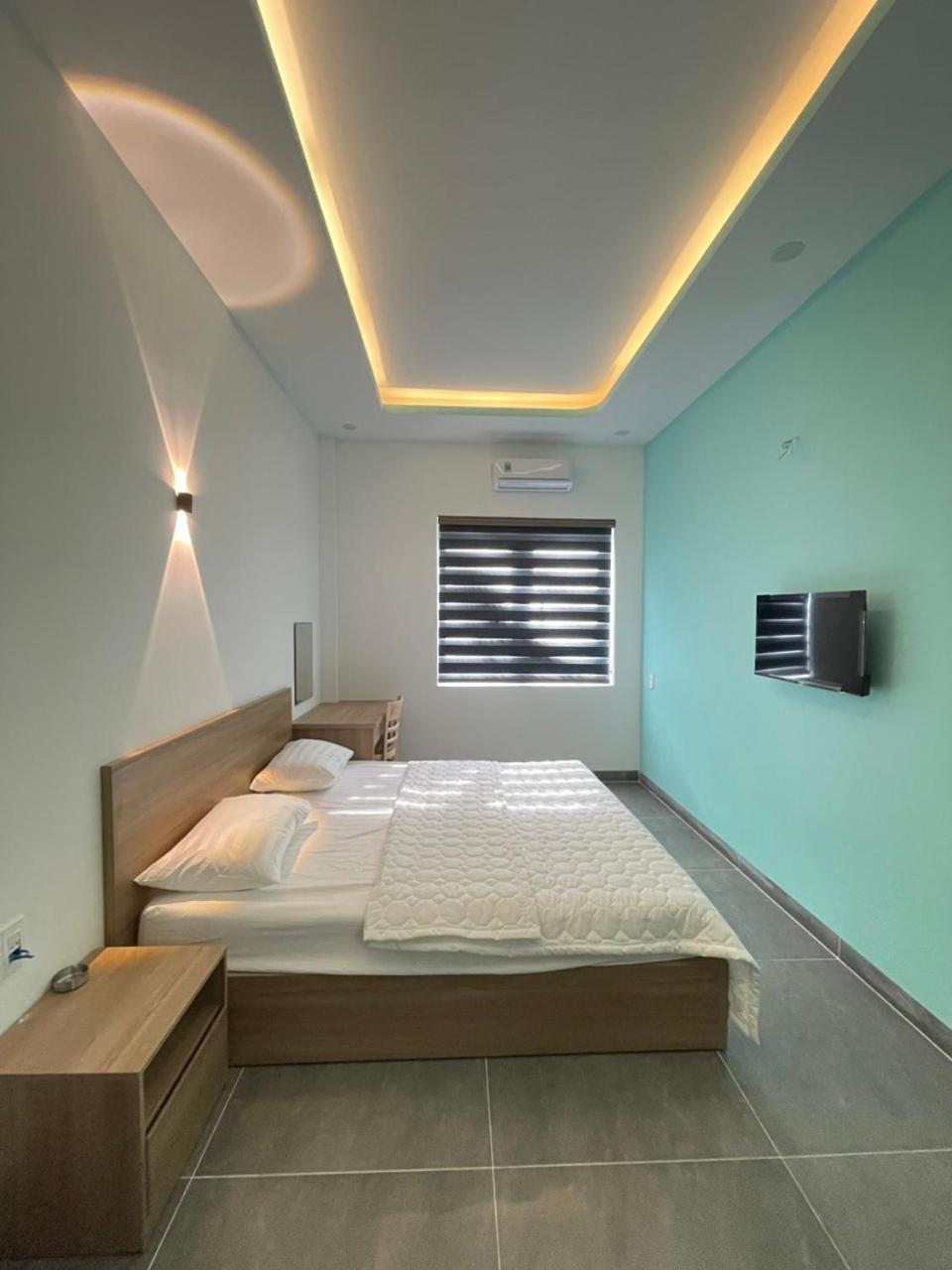 Standard King Room photo 2