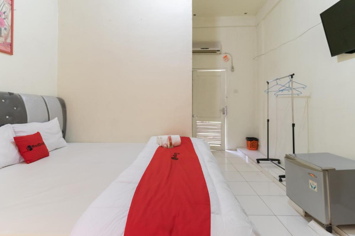 Budget Double Room photo 2