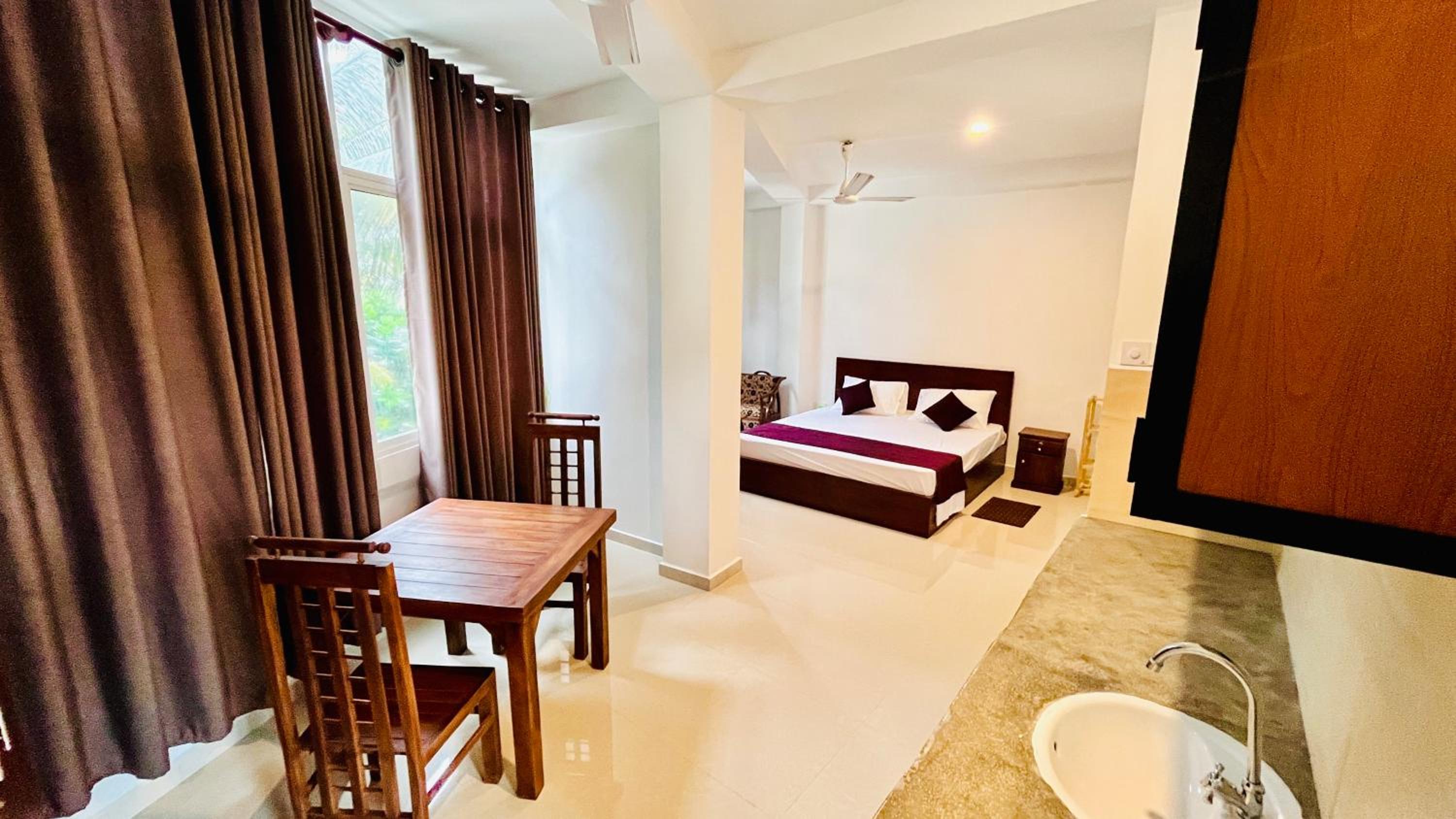 King Room with Sea View photo 3