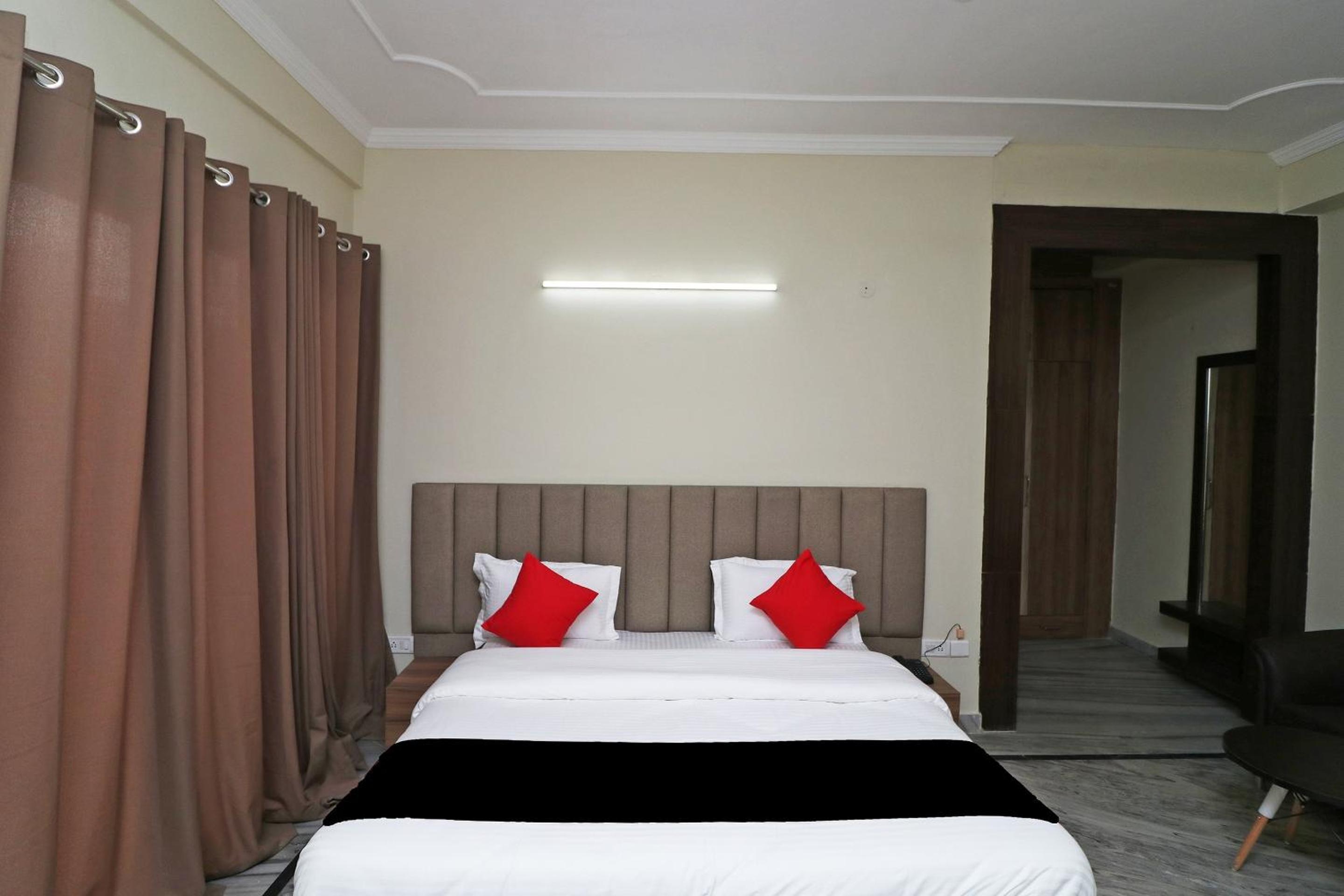 Classic Triple Room