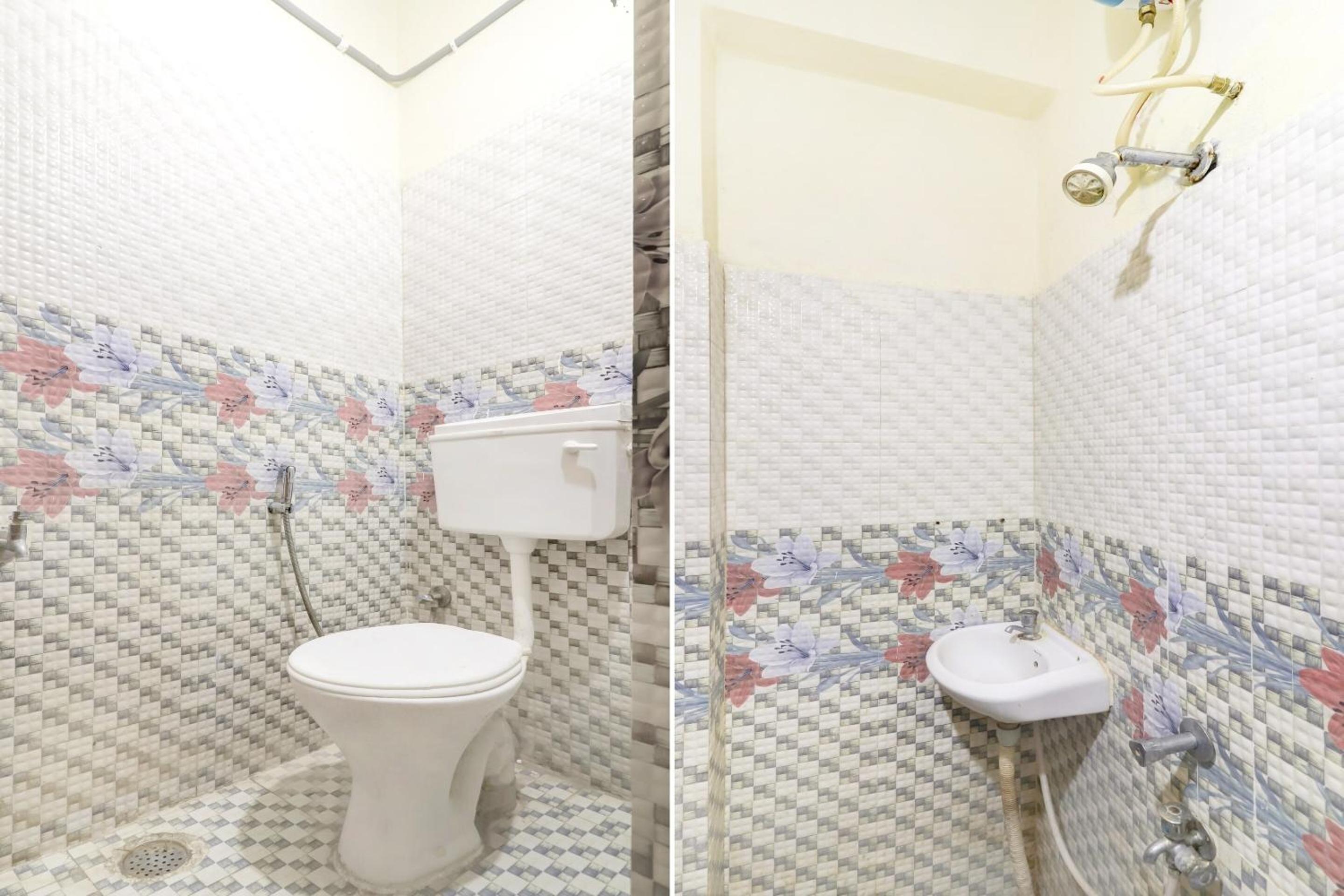 Triple Room With Bathroom photo 2