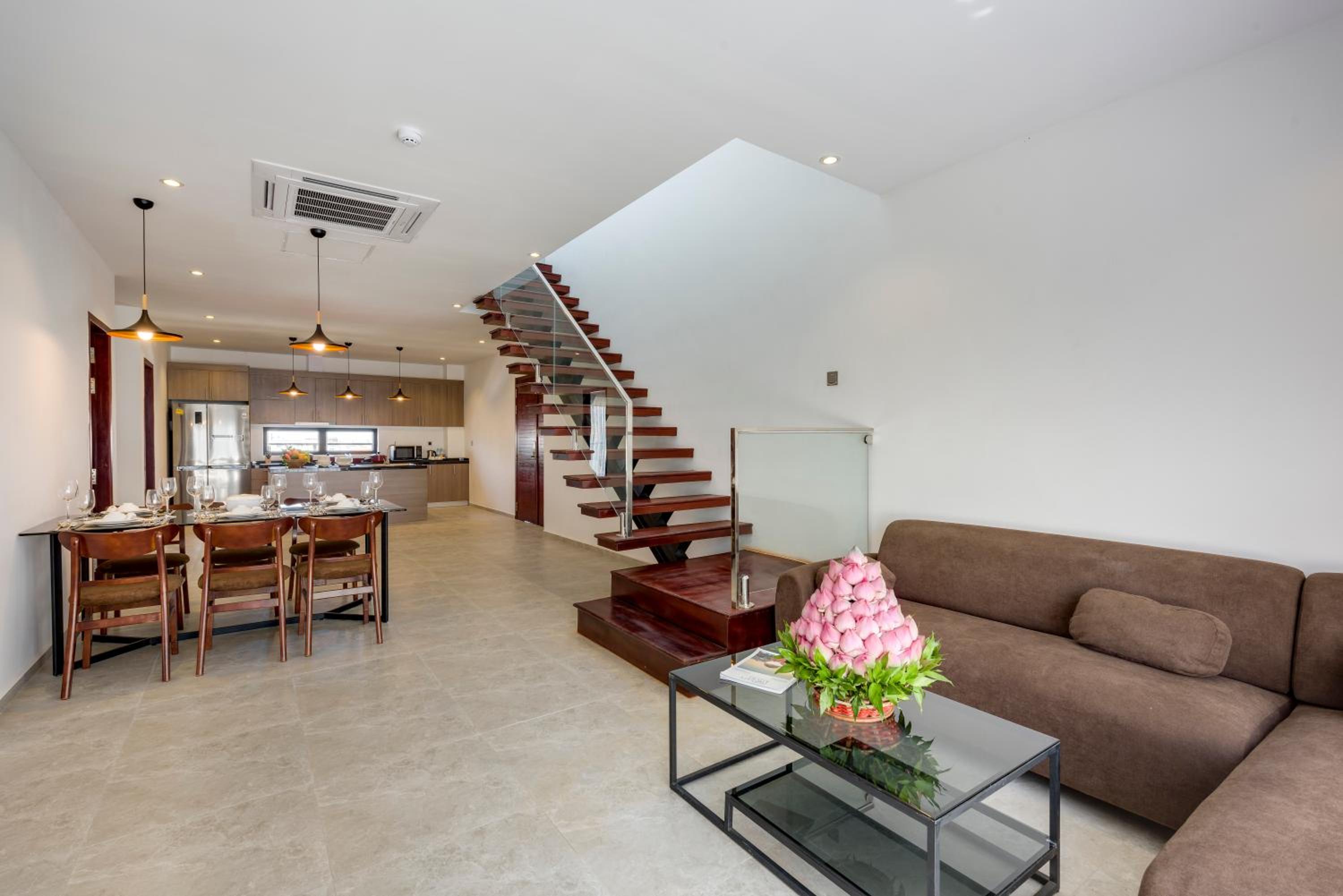 Penthouse Suite photo 2