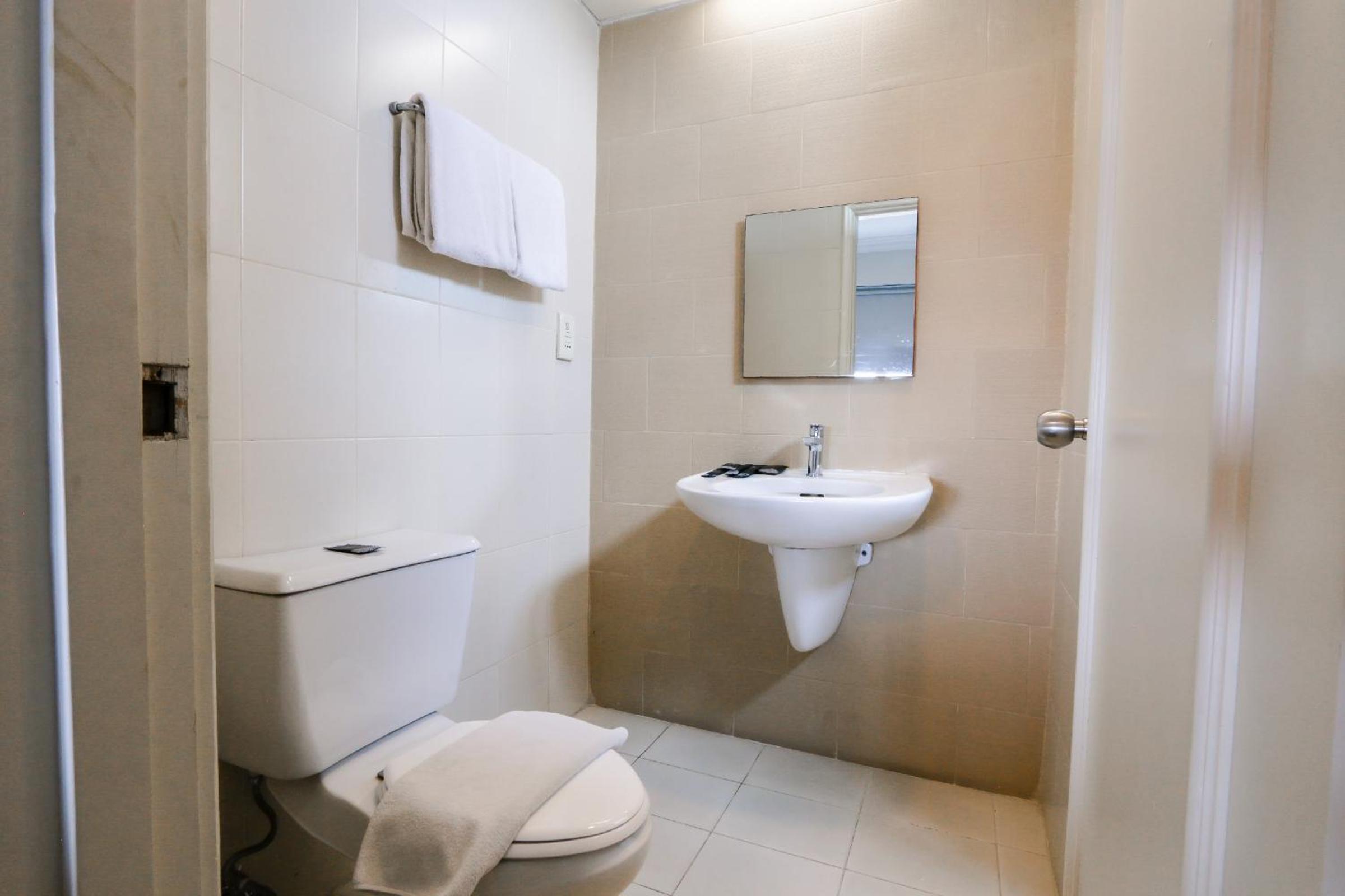Three-Bedroom Apartment - Photo 14