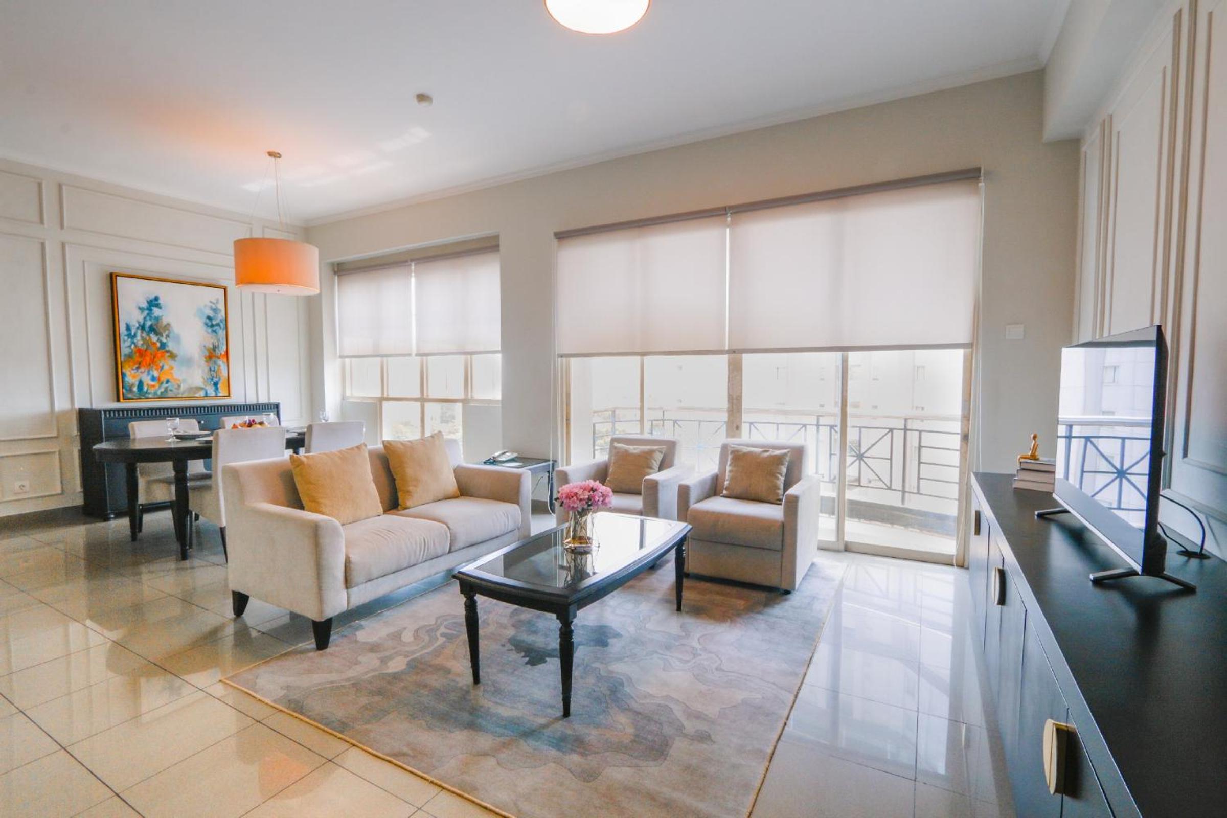 Three-Bedroom Apartment - Photo 7
